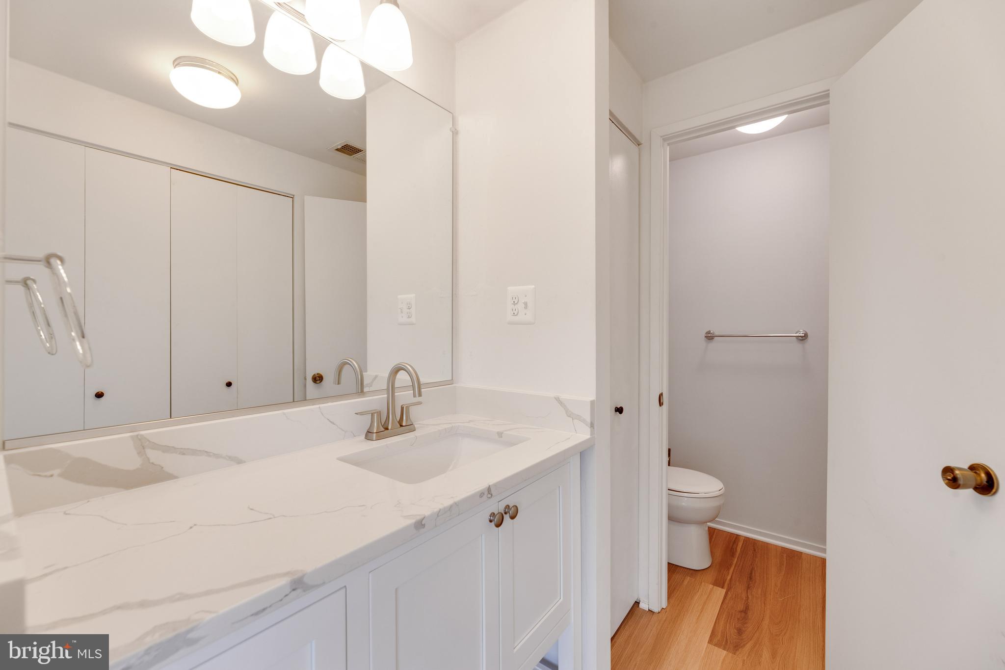 ELAN MEWS - Residential