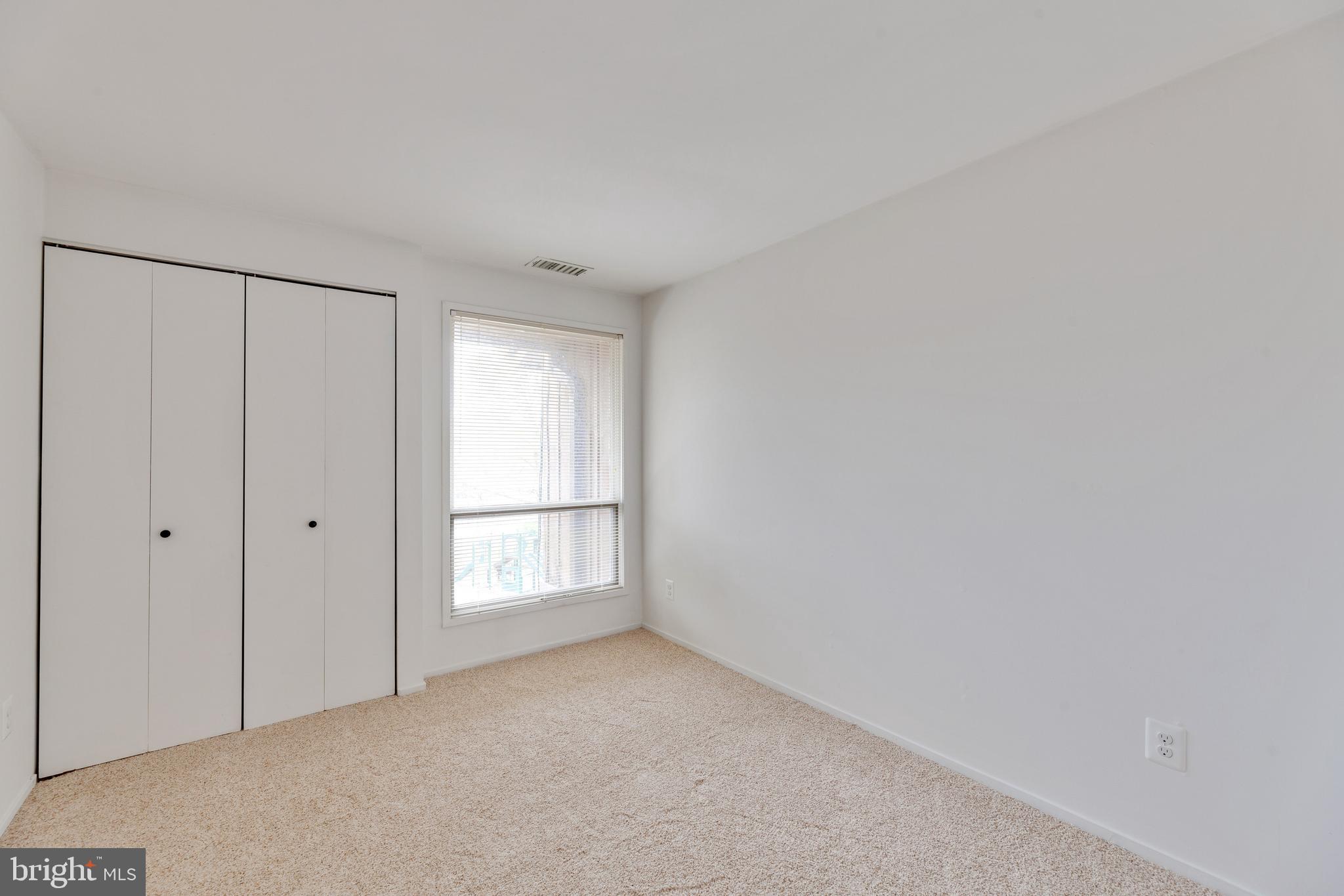 ELAN MEWS - Residential