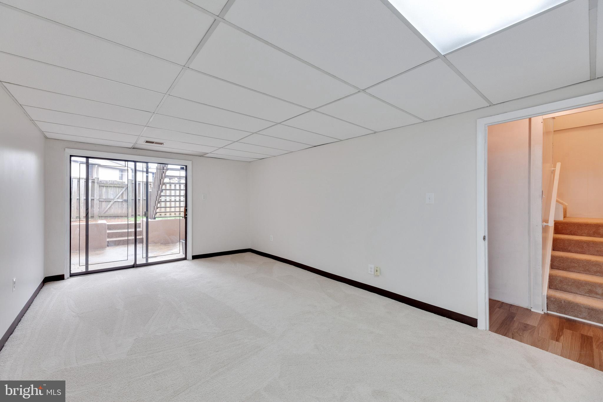 ELAN MEWS - Residential