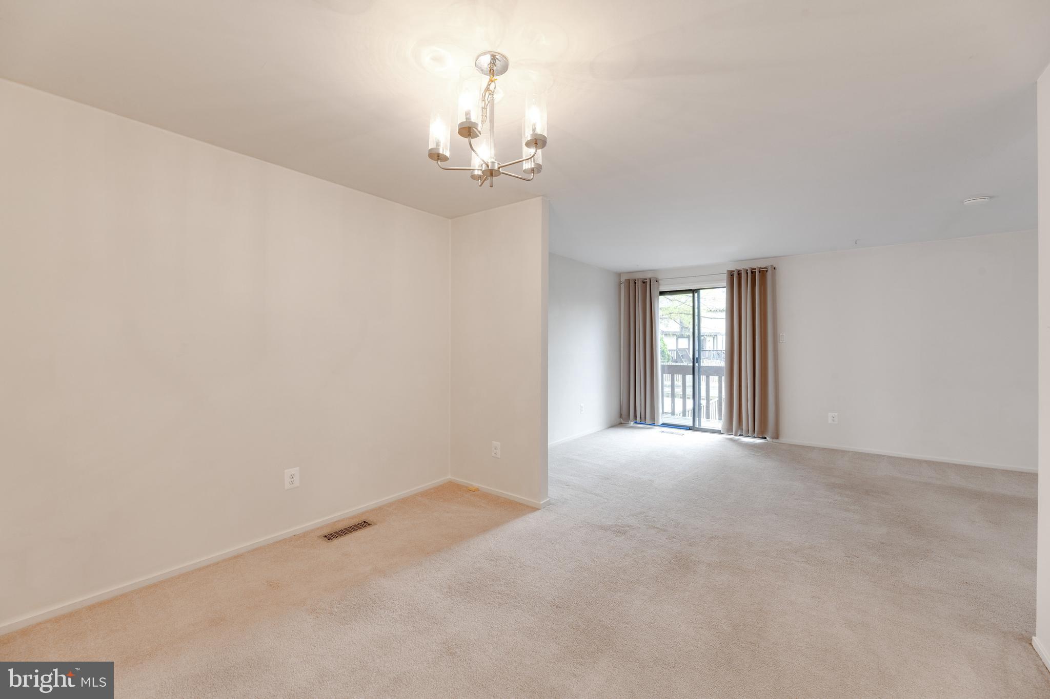 ELAN MEWS - Residential