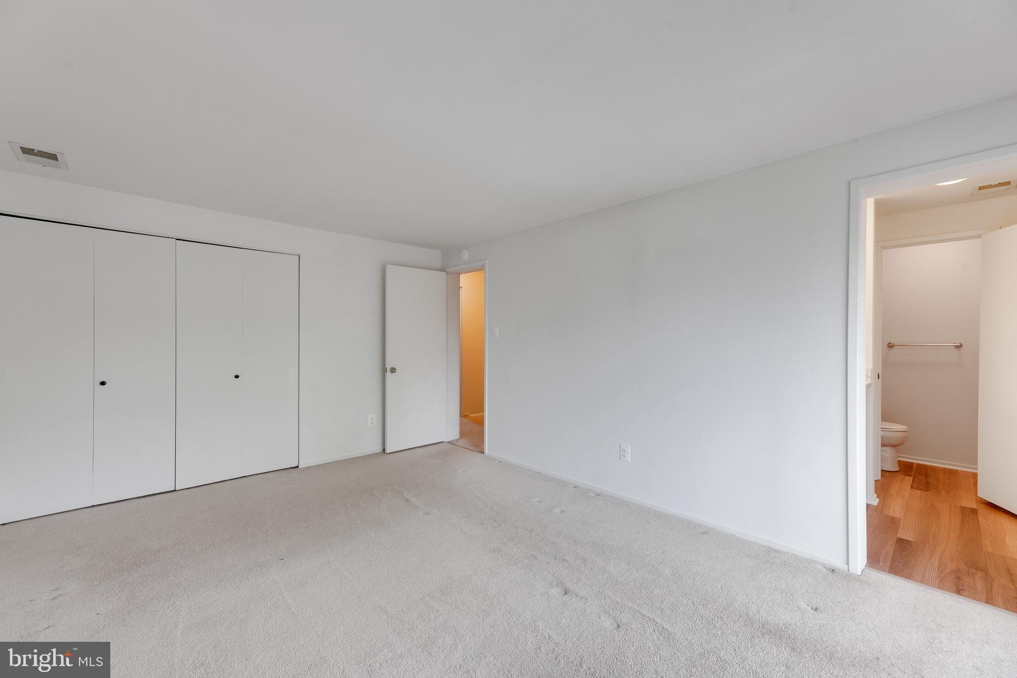 ELAN MEWS - Residential