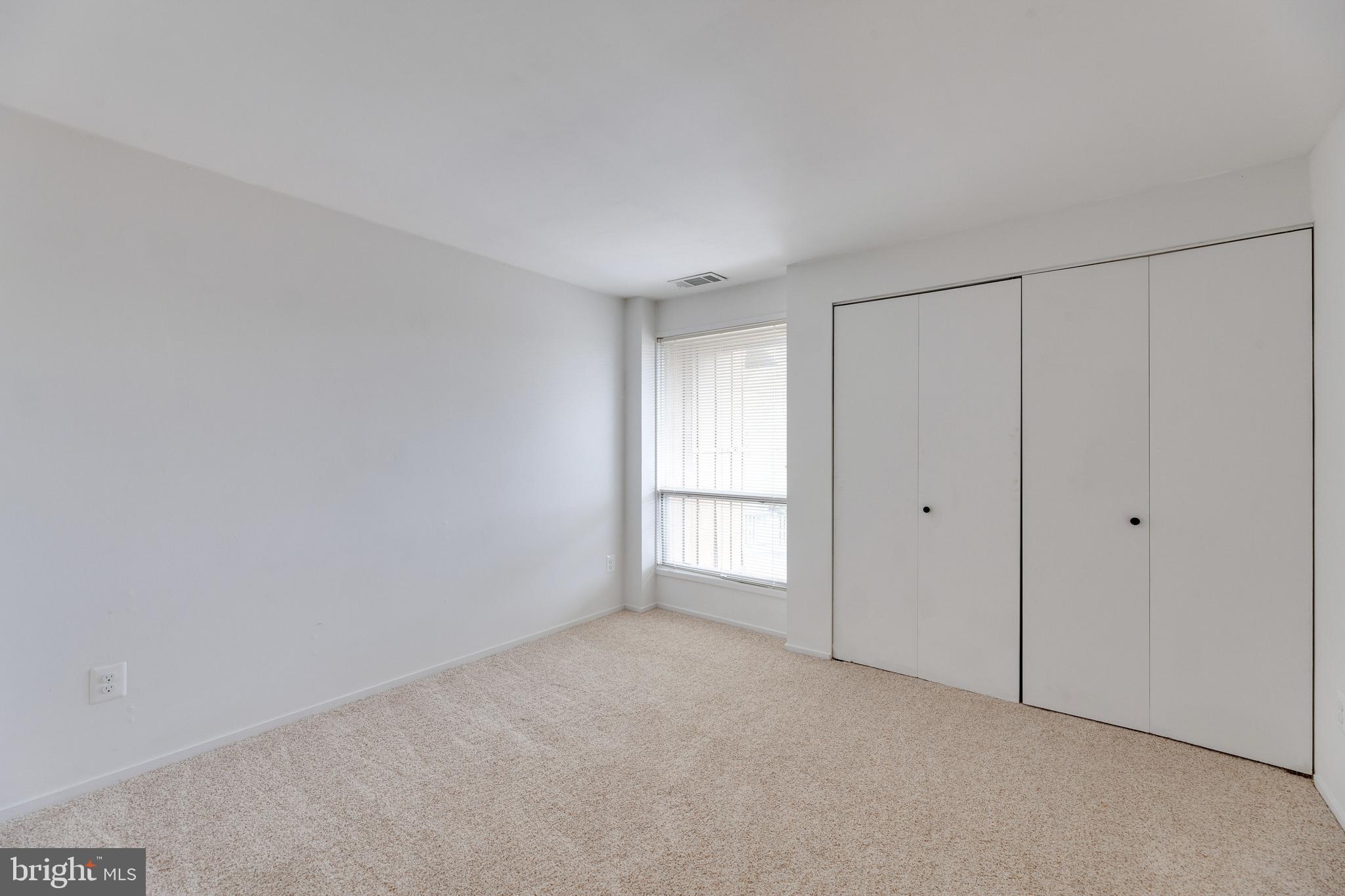 ELAN MEWS - Residential