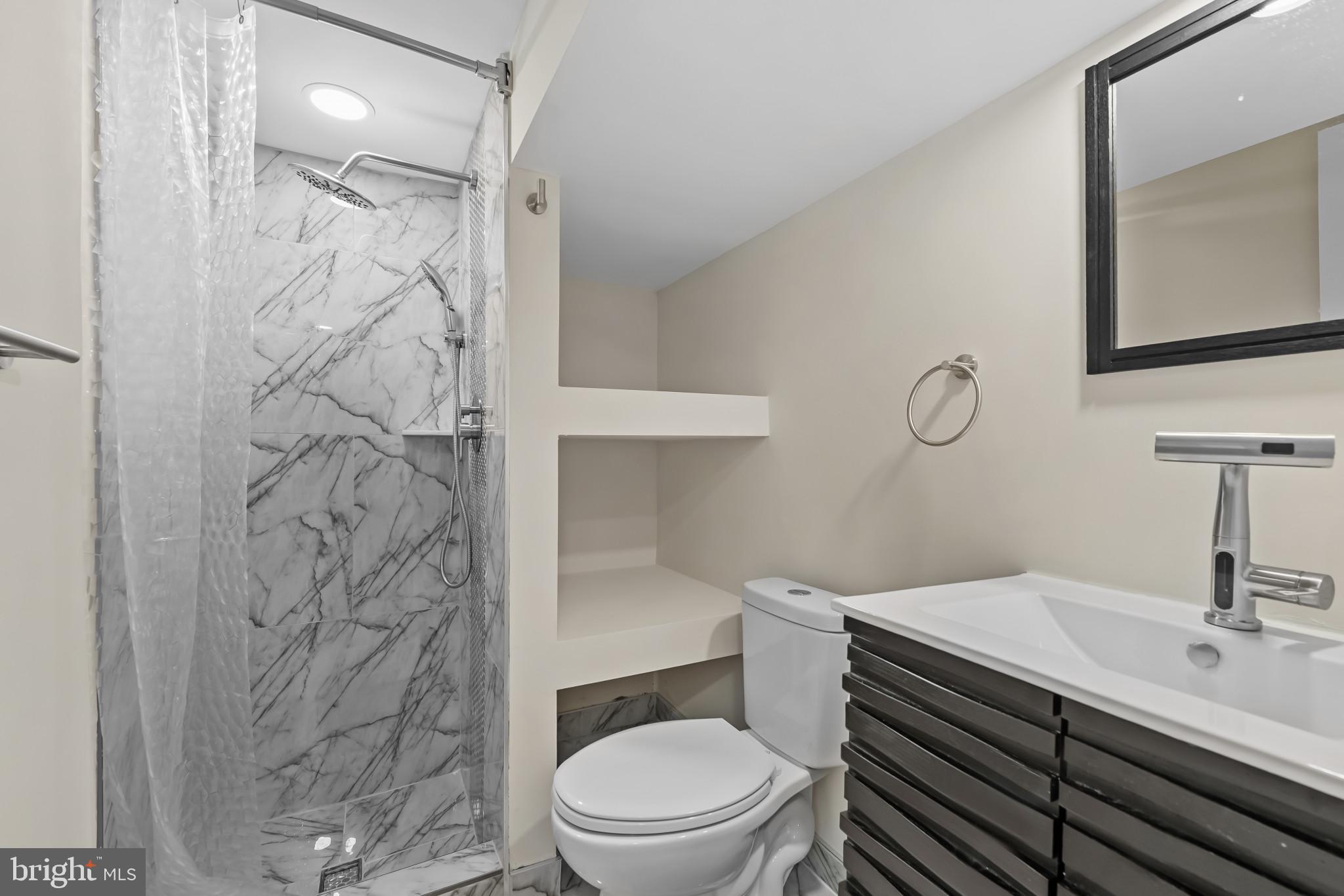 GOVANS - Residential