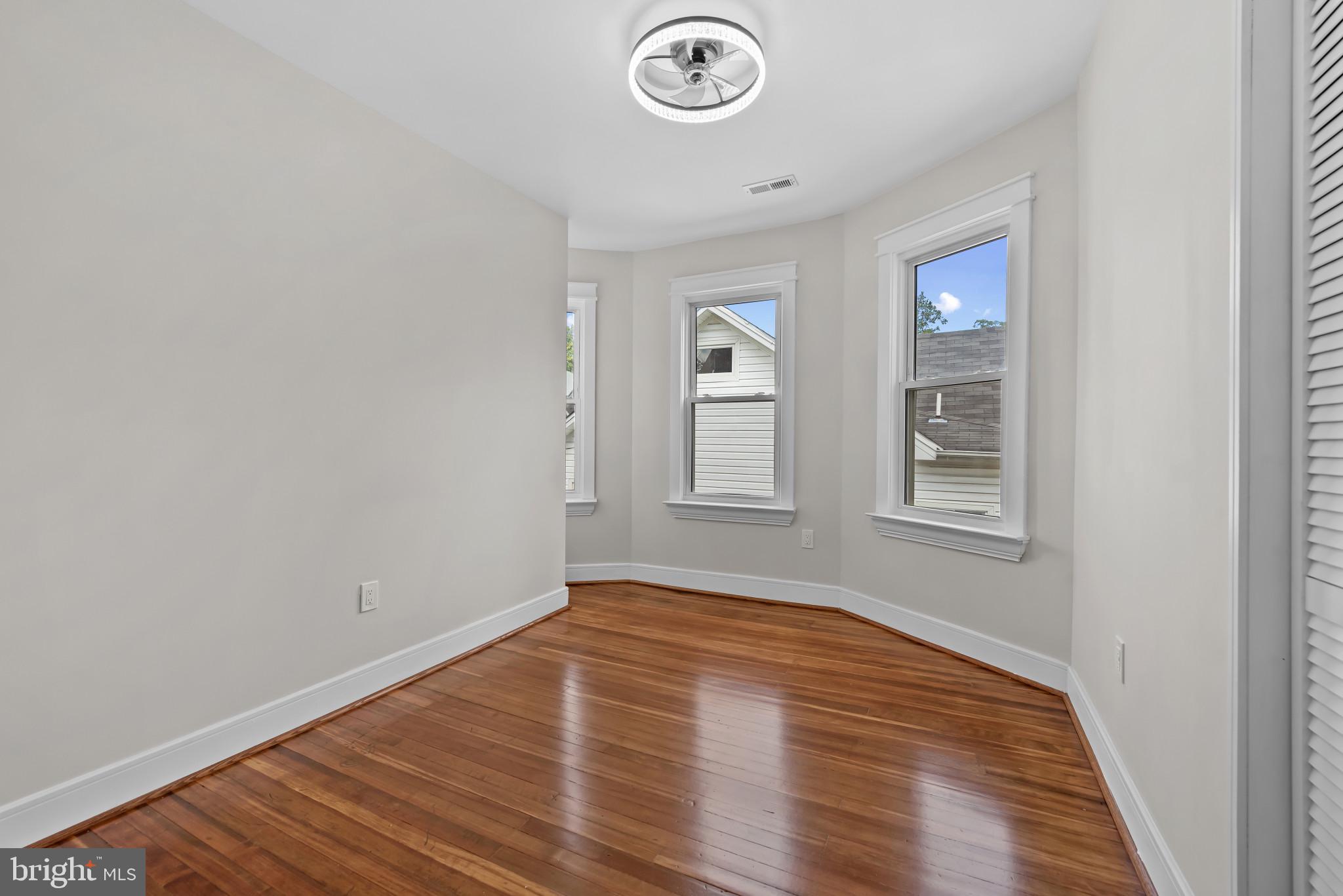 GOVANS - Residential