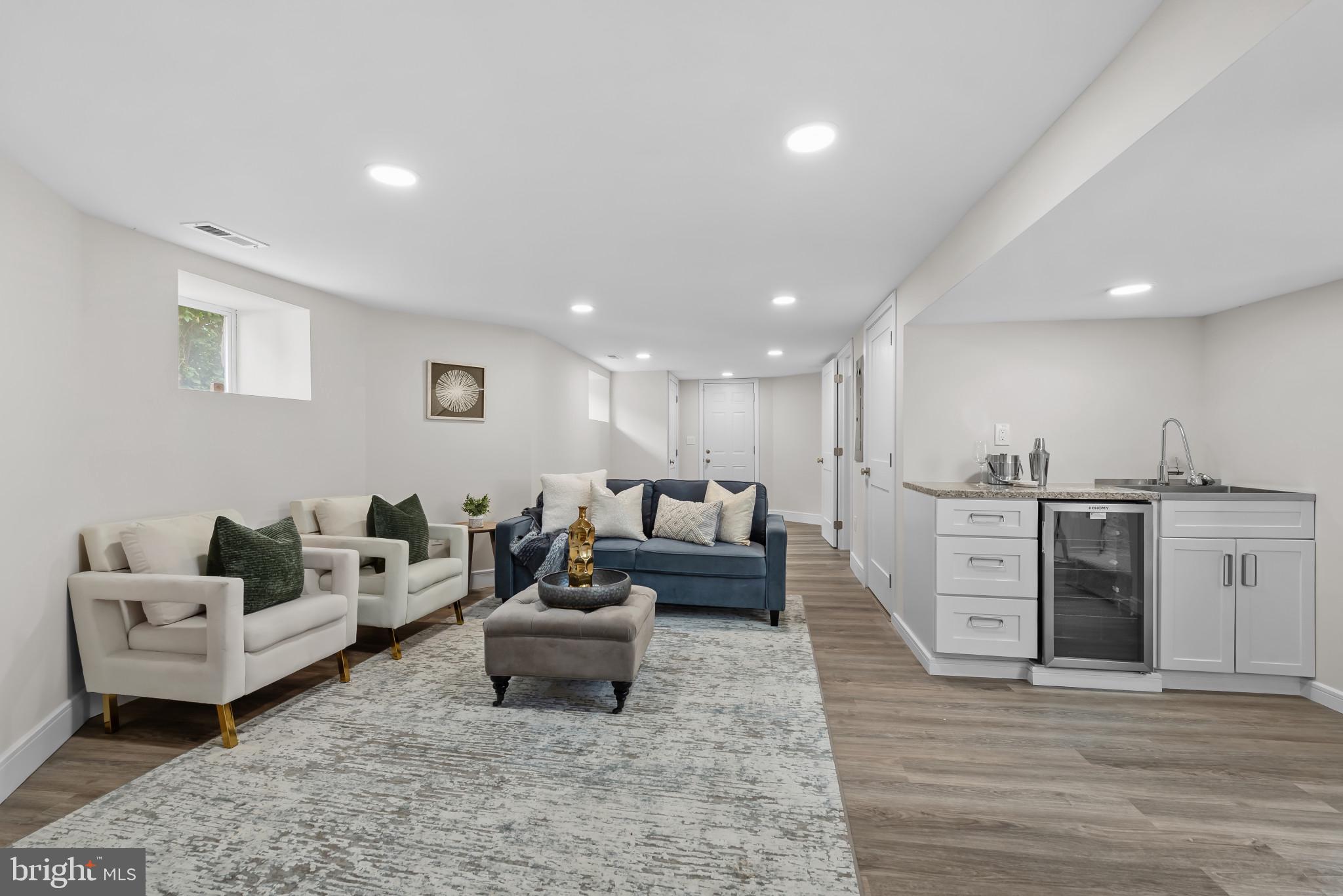 GOVANS - Residential