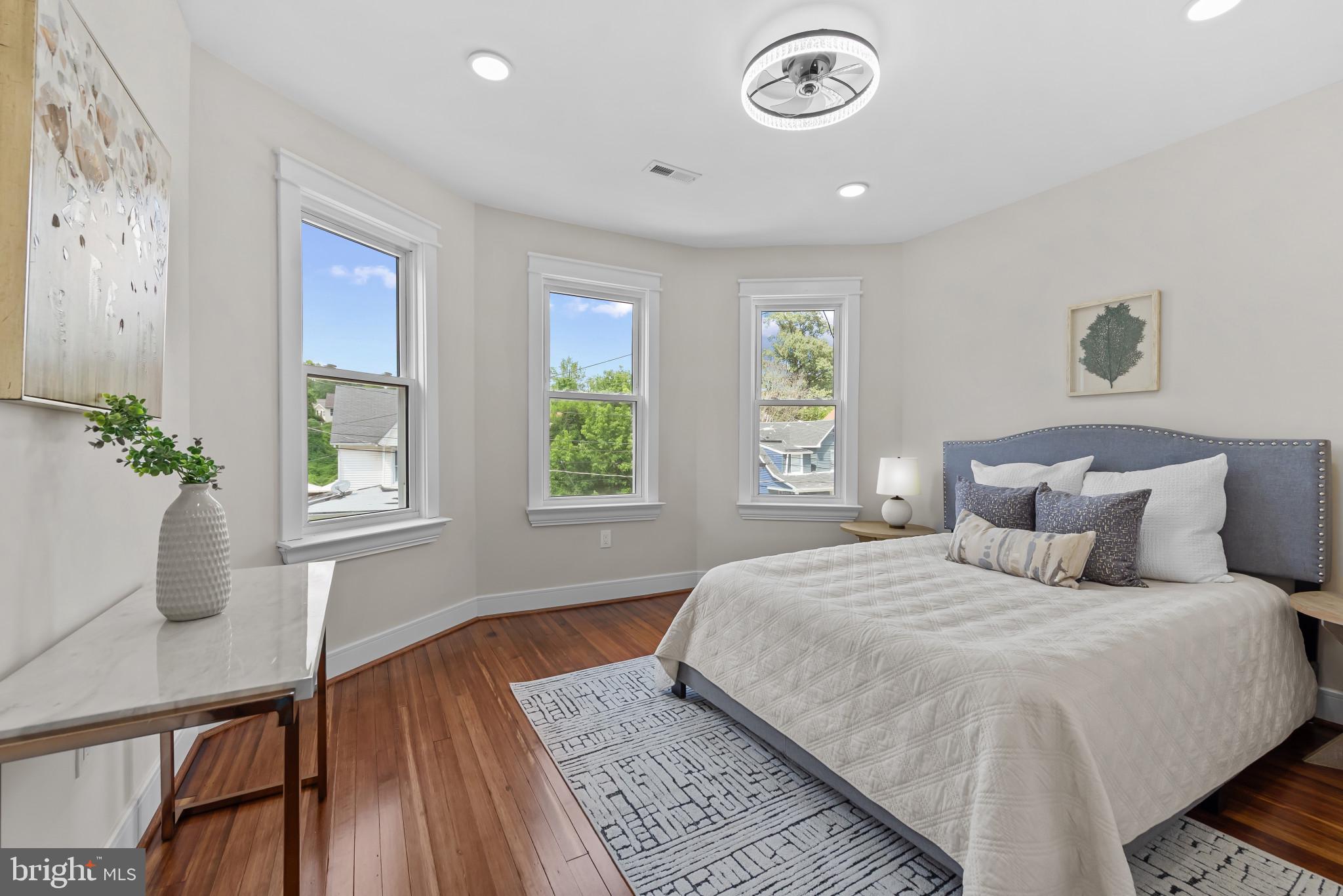 GOVANS - Residential