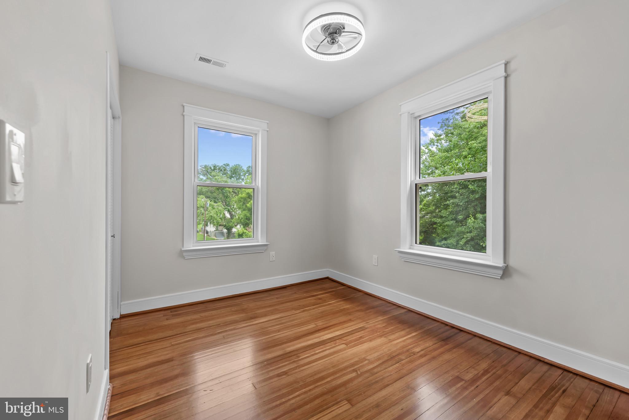 GOVANS - Residential