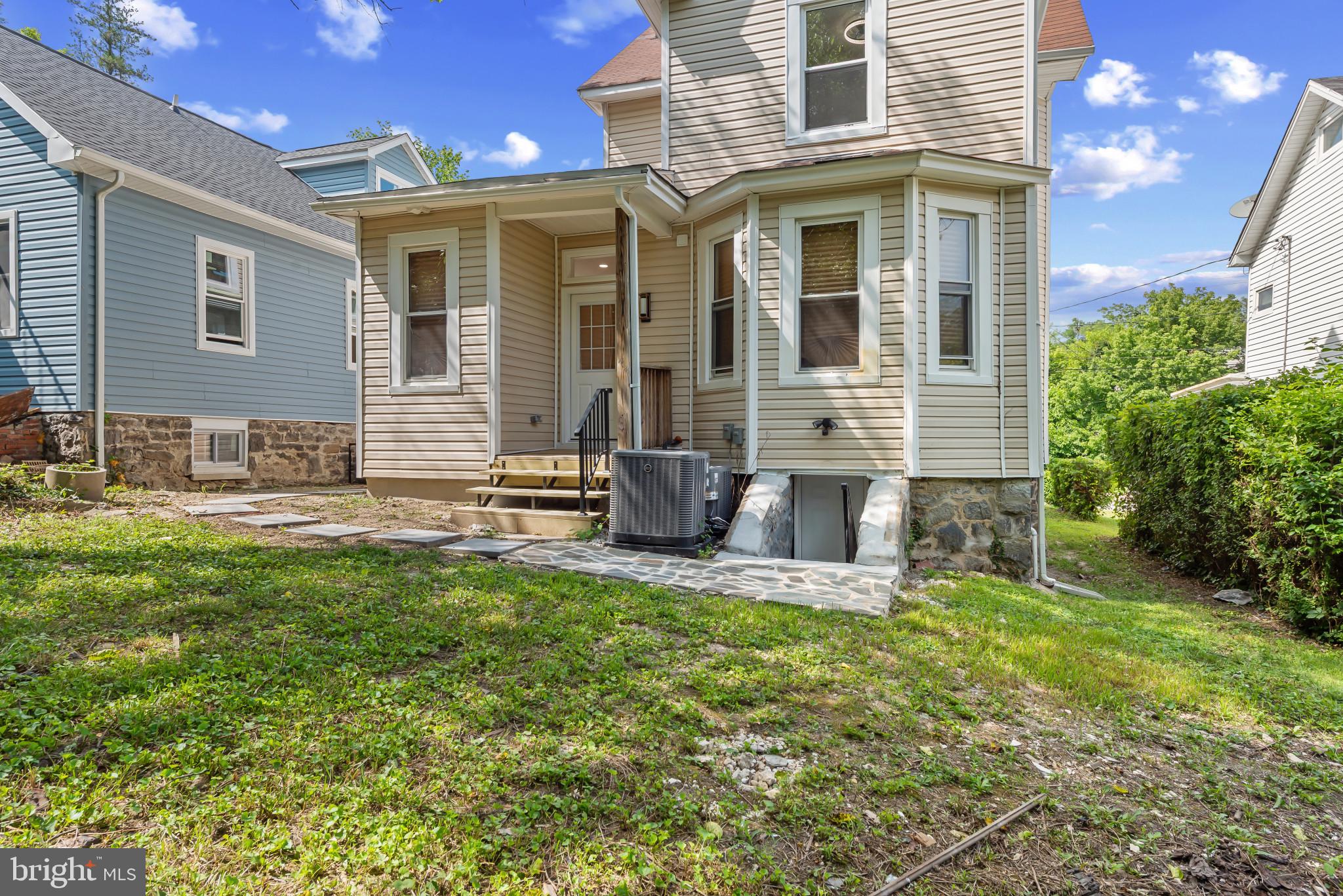 GOVANS - Residential