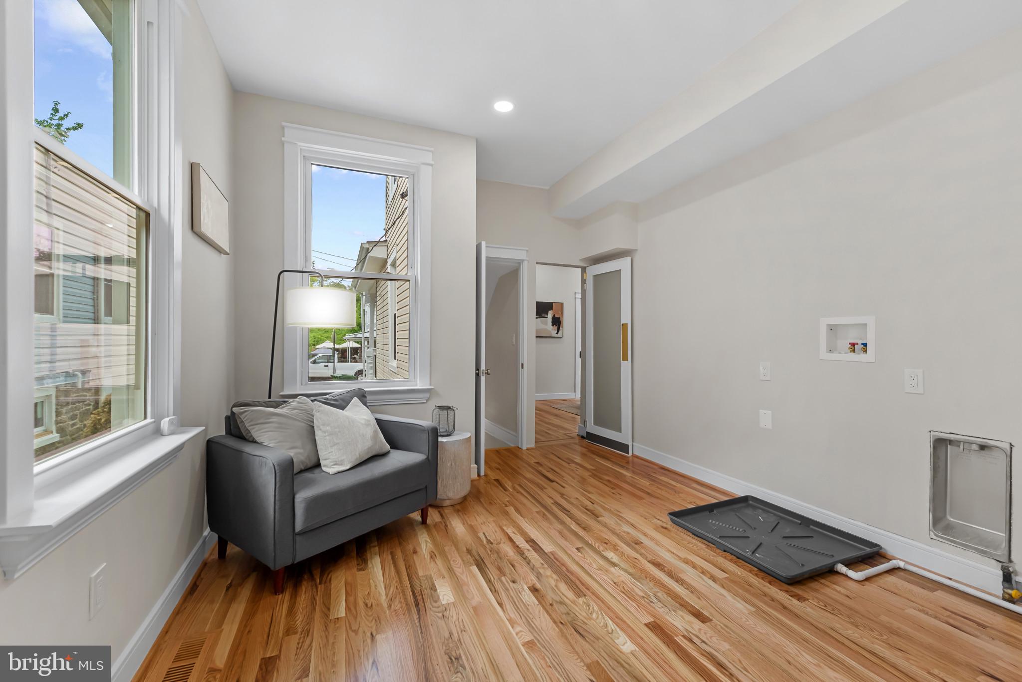 GOVANS - Residential