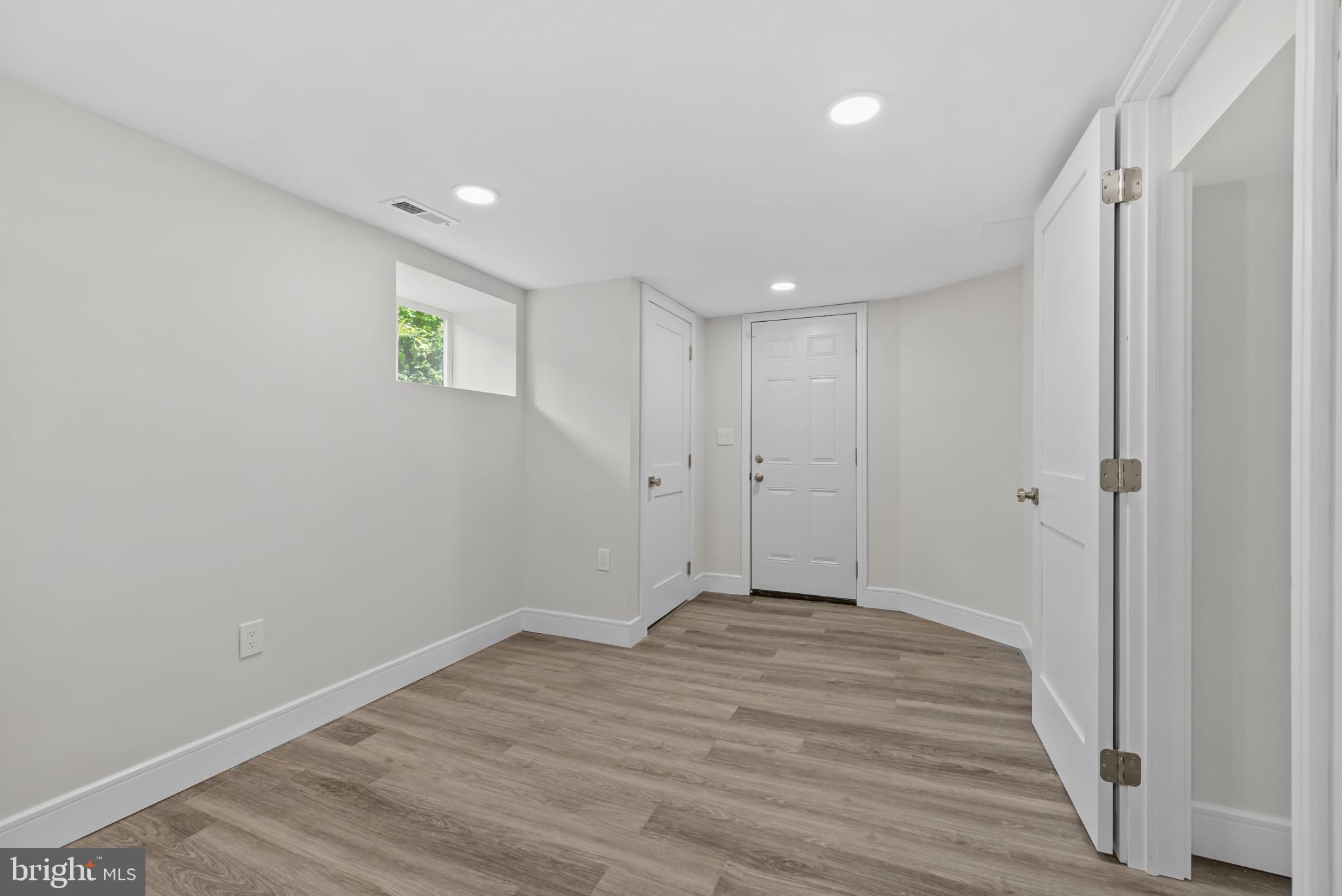 GOVANS - Residential