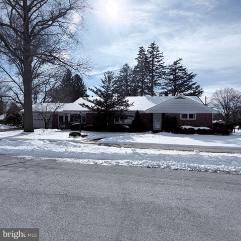 110 HUDSON AVENUE CHAMBERSBURG PA 17201