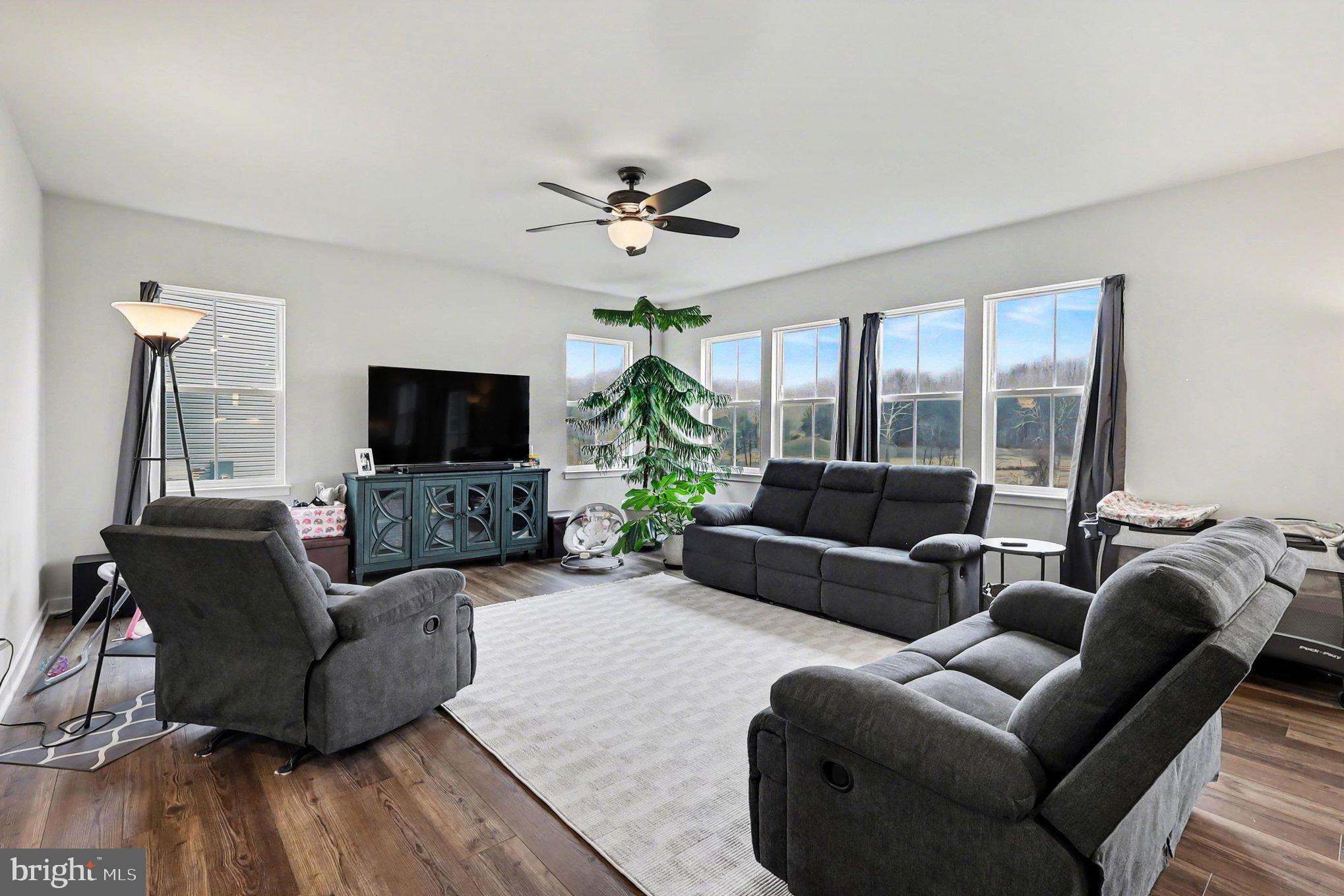 CLEVENGER CORNER VILLAGE - Residential