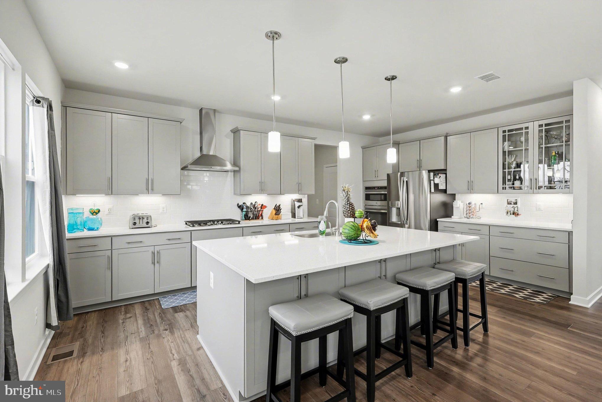 CLEVENGER CORNER VILLAGE - Residential