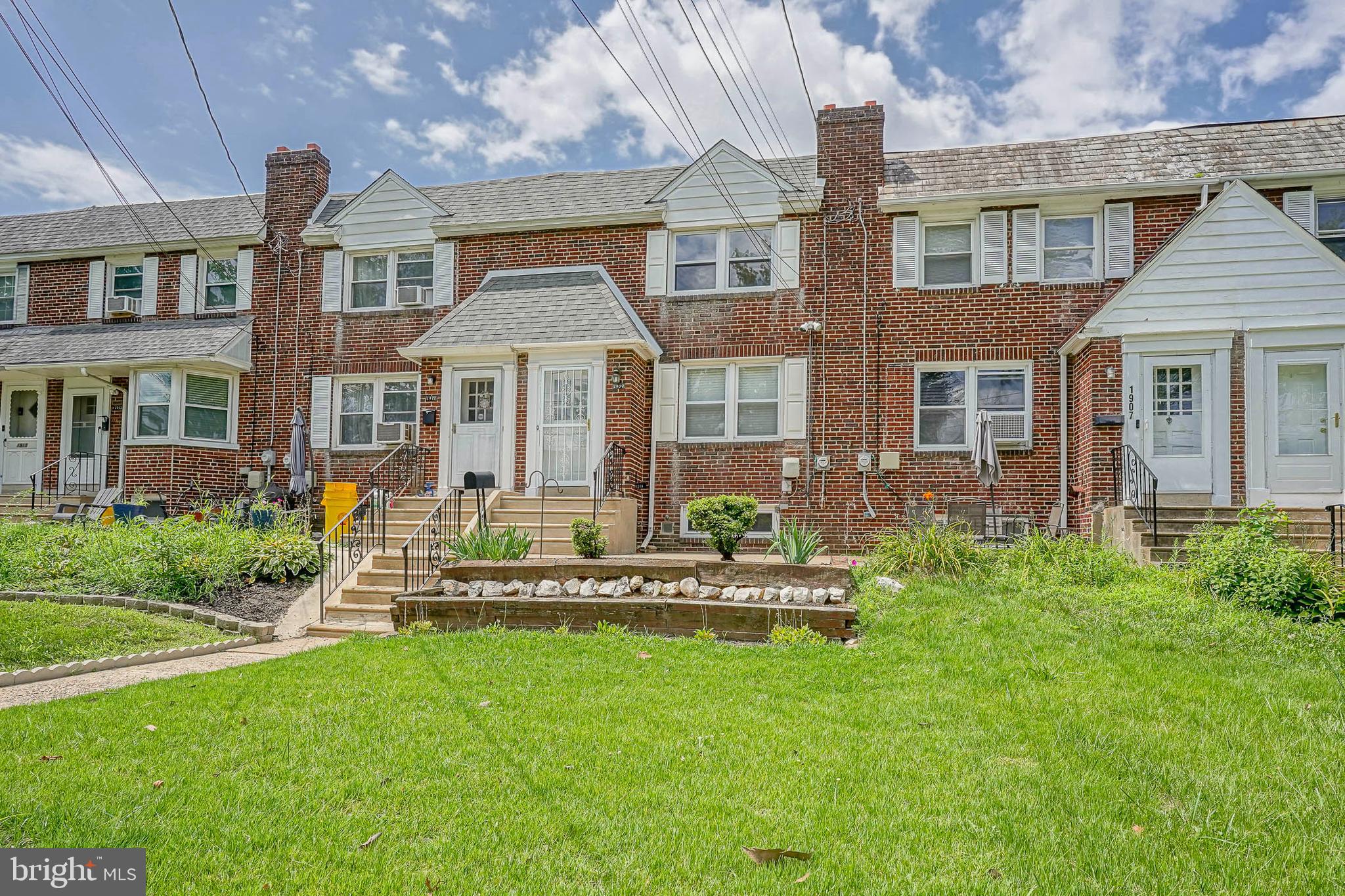 1909 46TH STREET