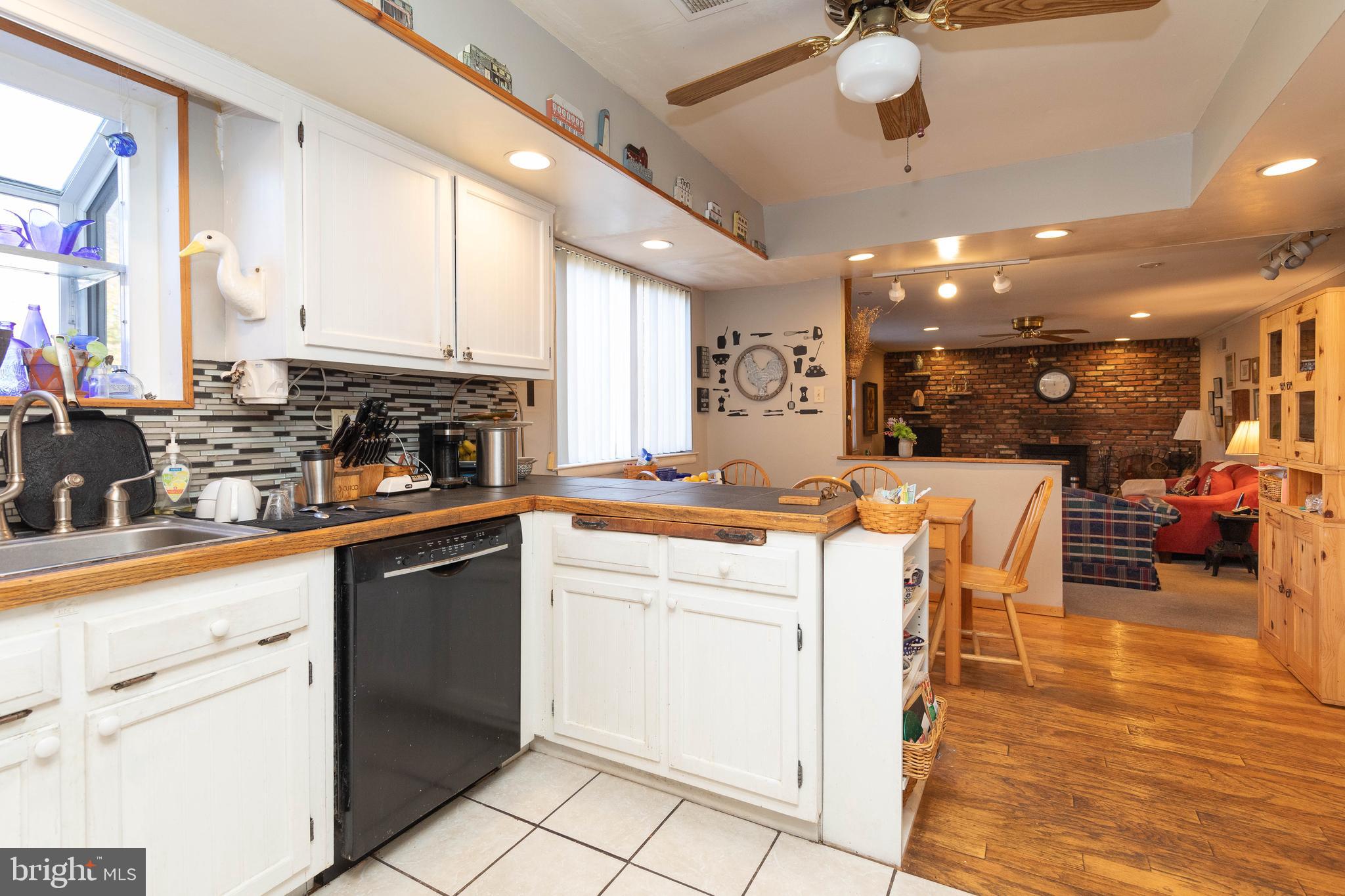 GLEN VIEW PARK - Residential