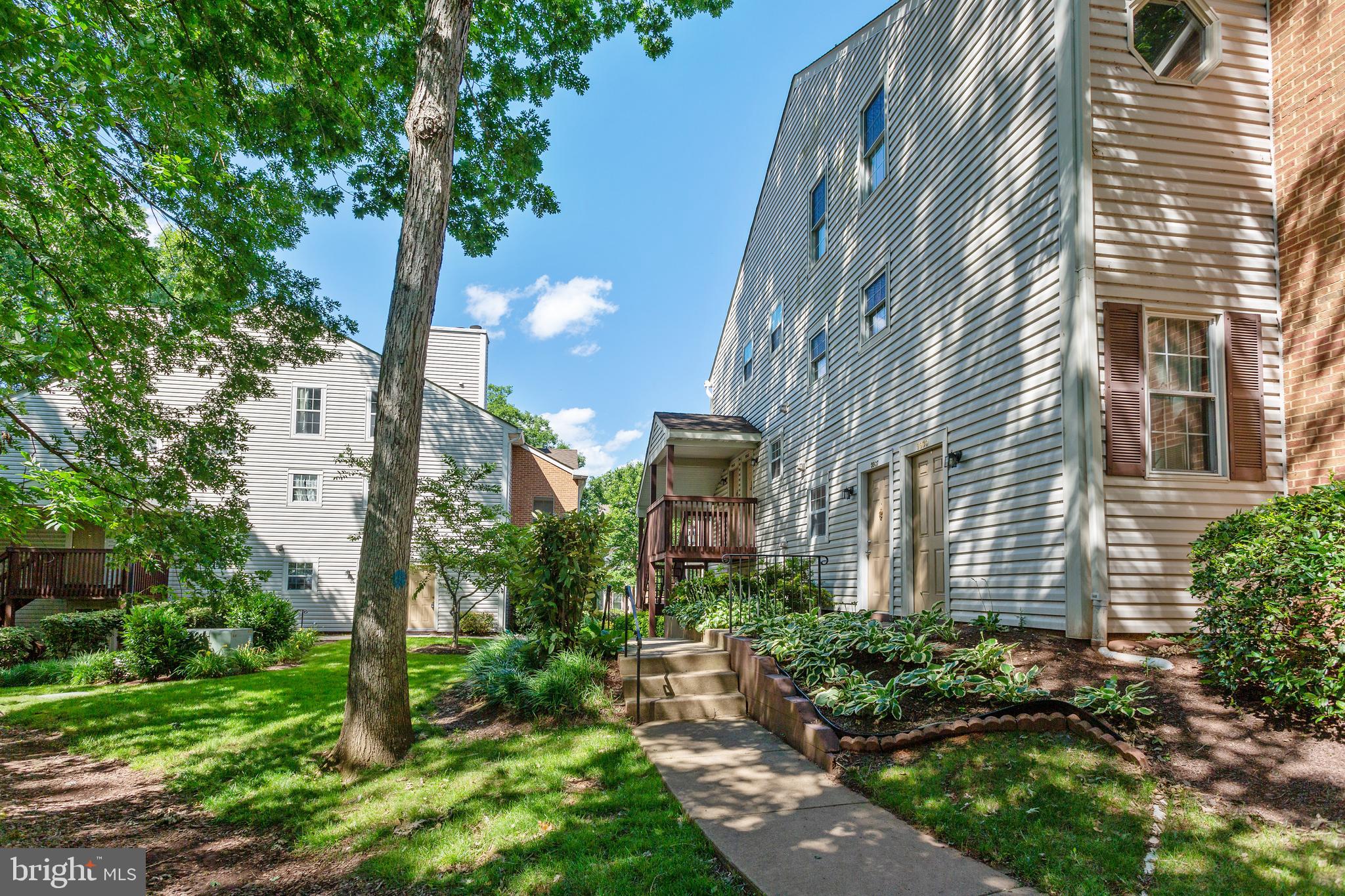 ROLLINGWOOD - Residential Lease