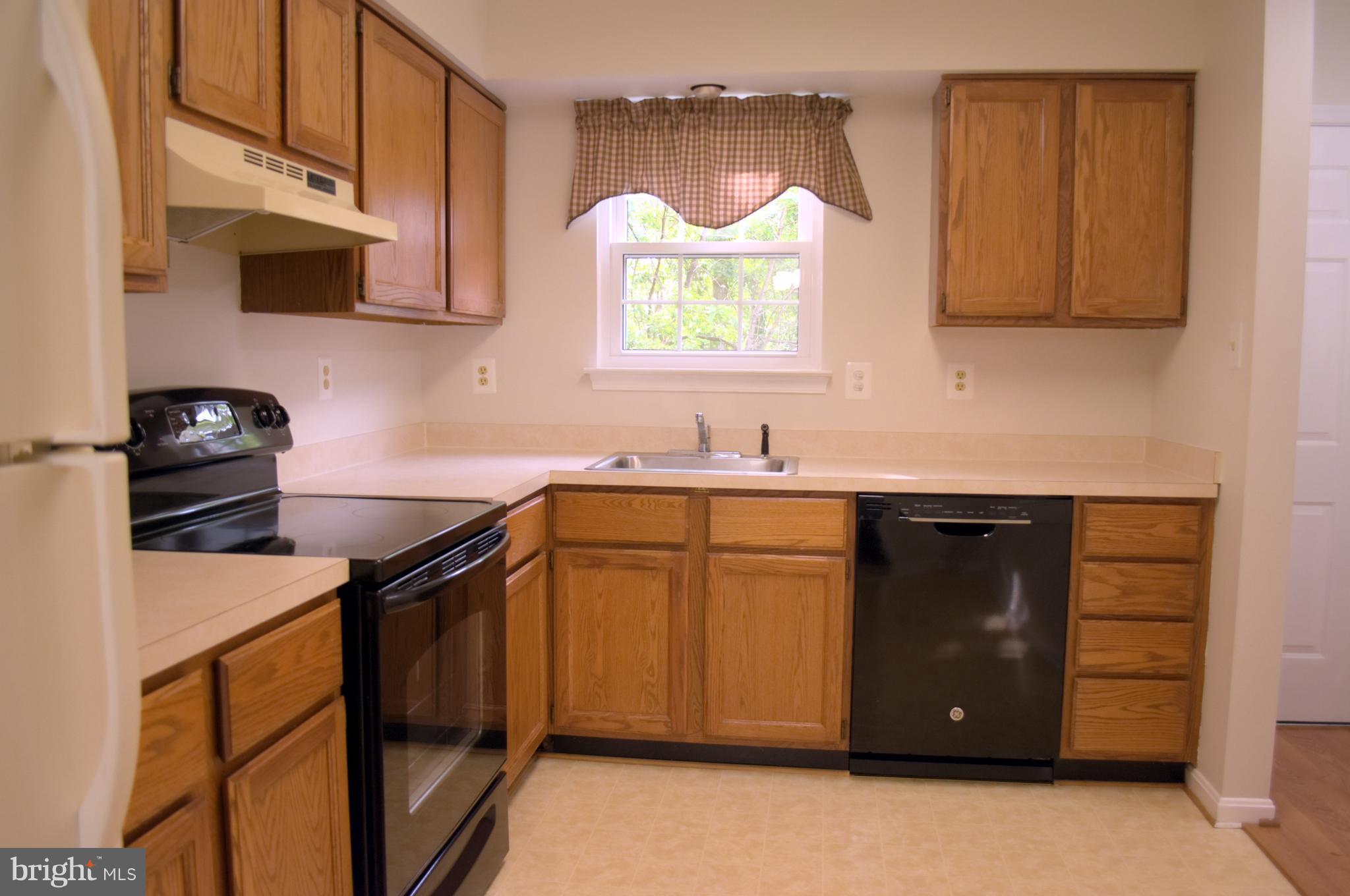 ROLLINGWOOD - Residential Lease