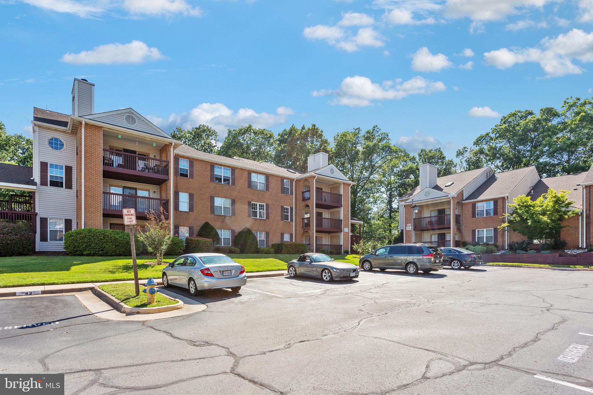 ROLLINGWOOD - Residential Lease