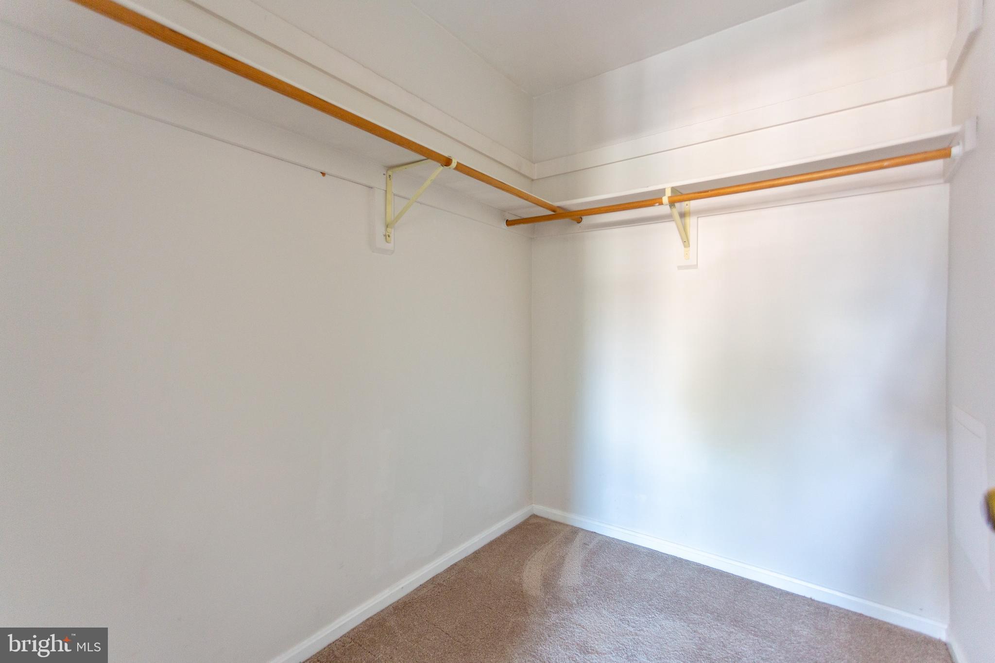 ROLLINGWOOD - Residential Lease