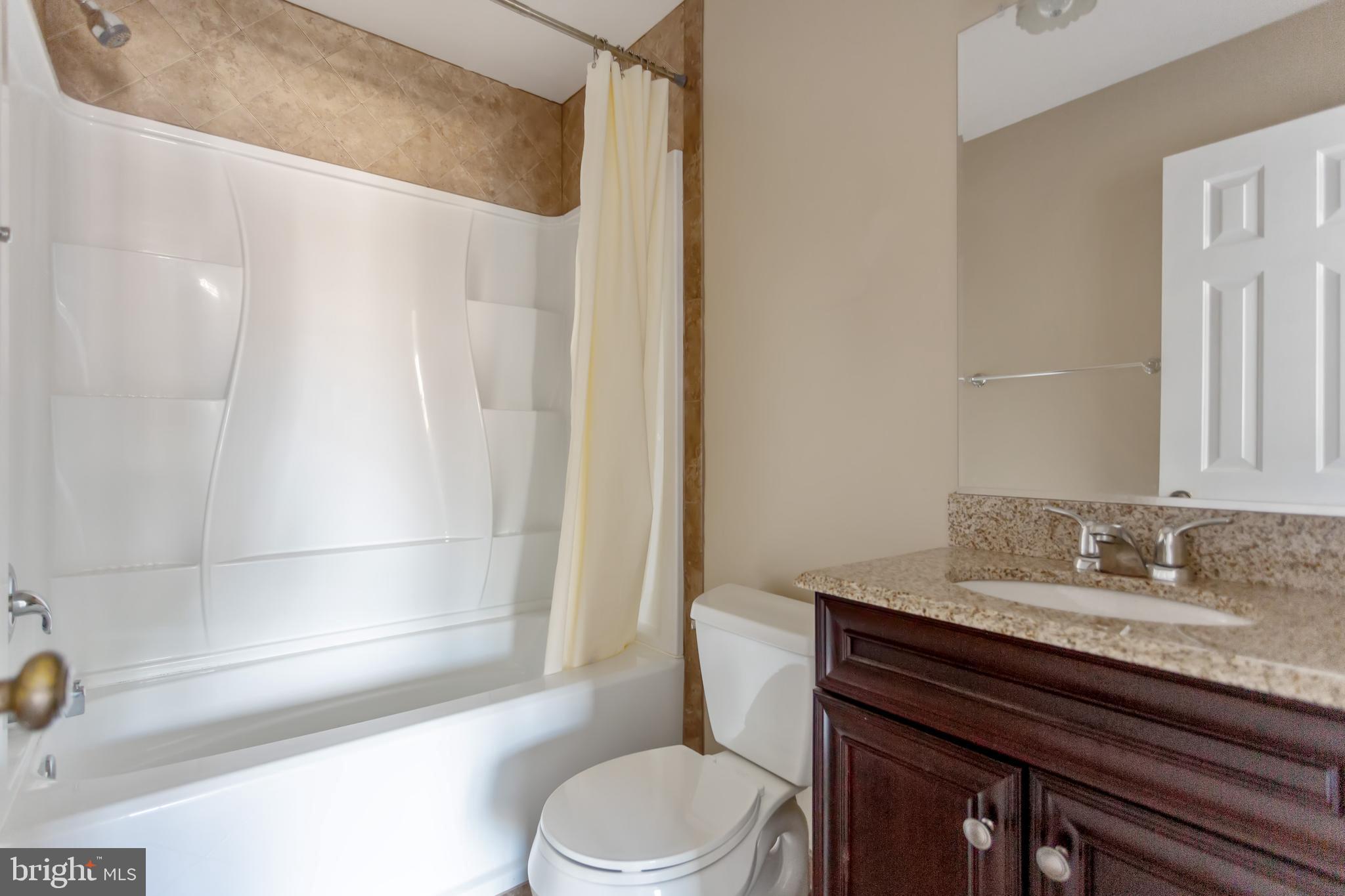 ROLLINGWOOD - Residential Lease