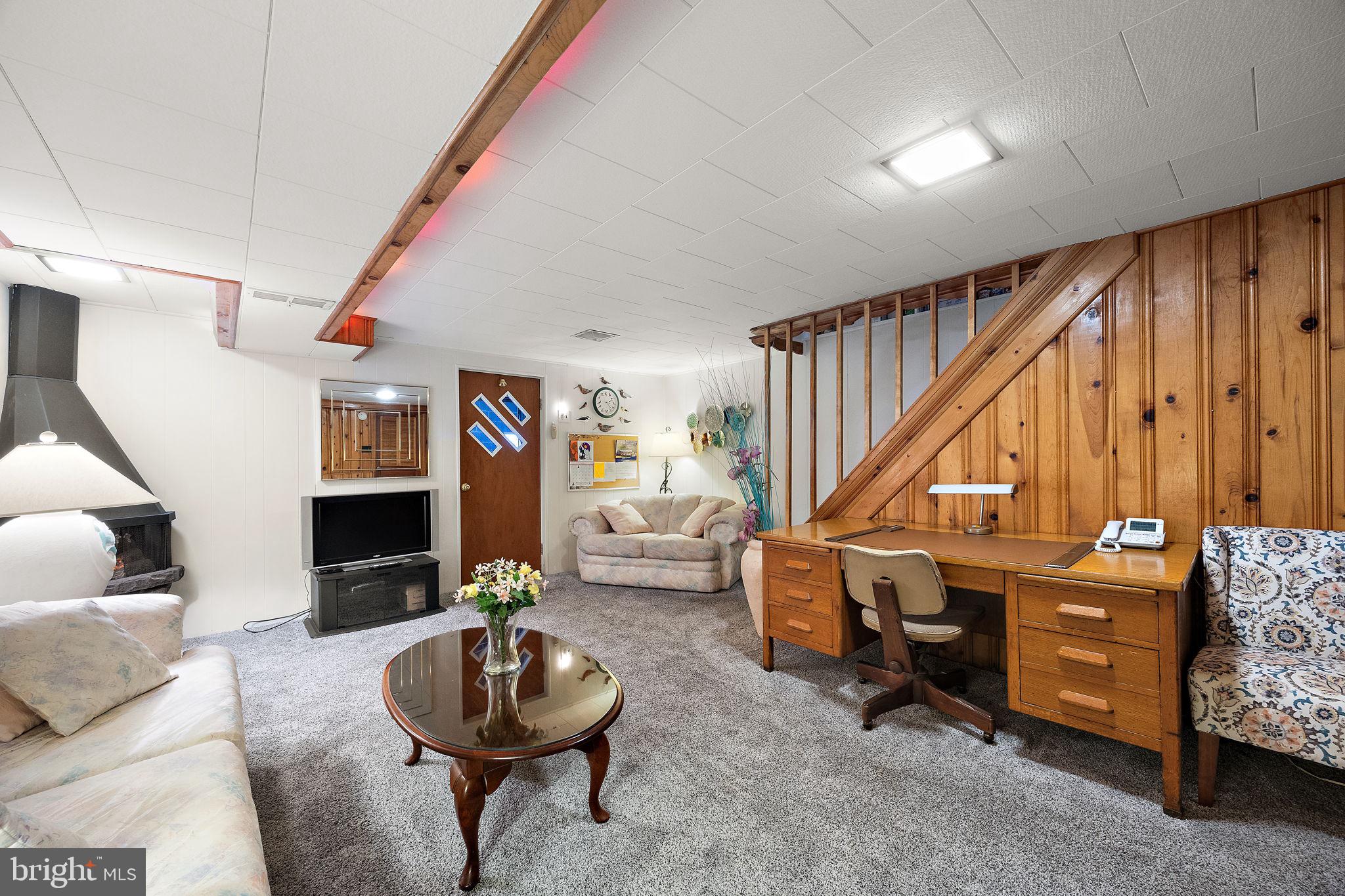 VALLEY VIEW - Residential