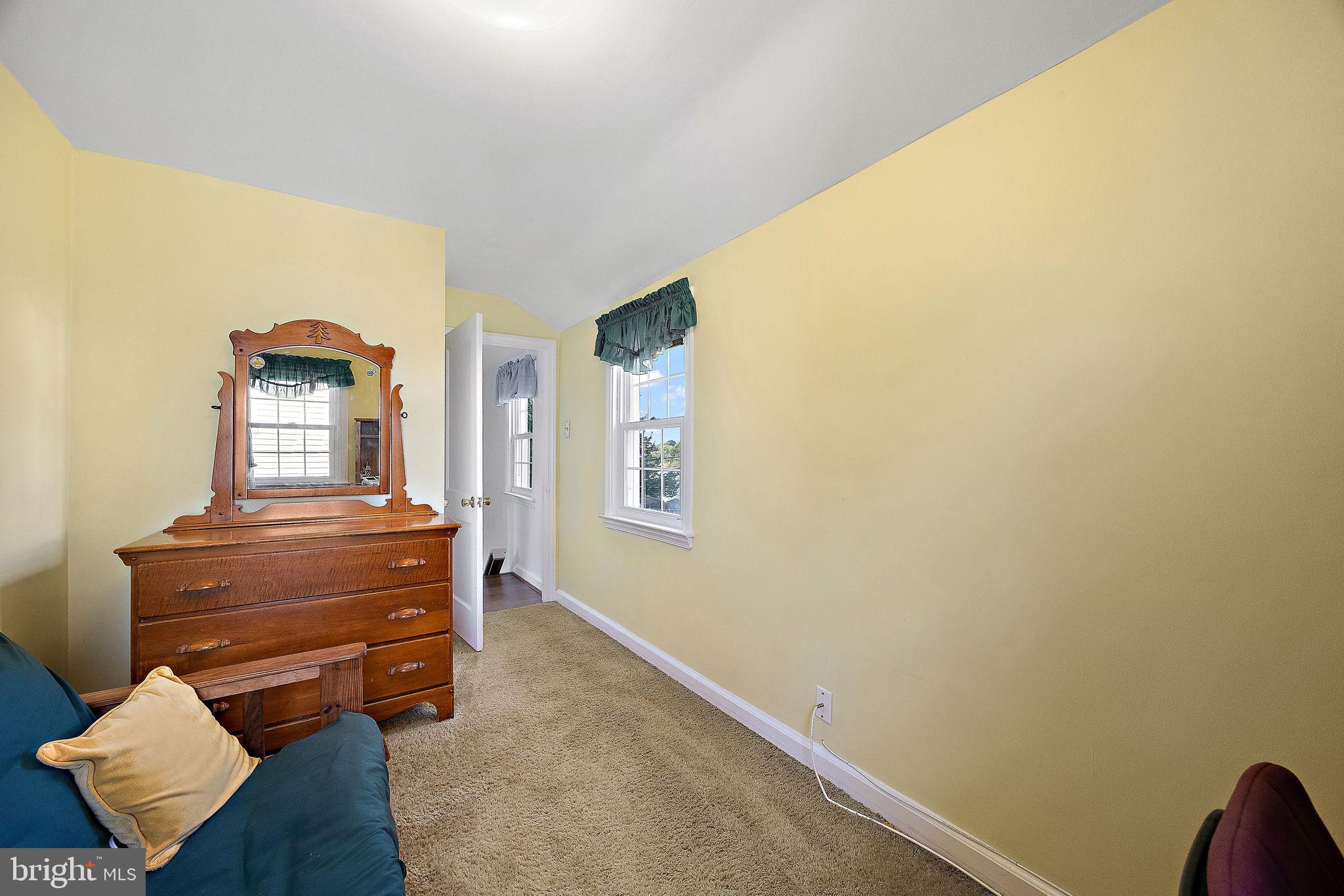 VALLEY VIEW - Residential