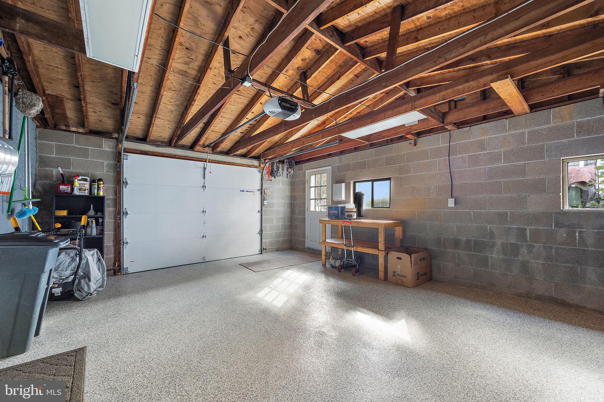 VALLEY VIEW - Residential