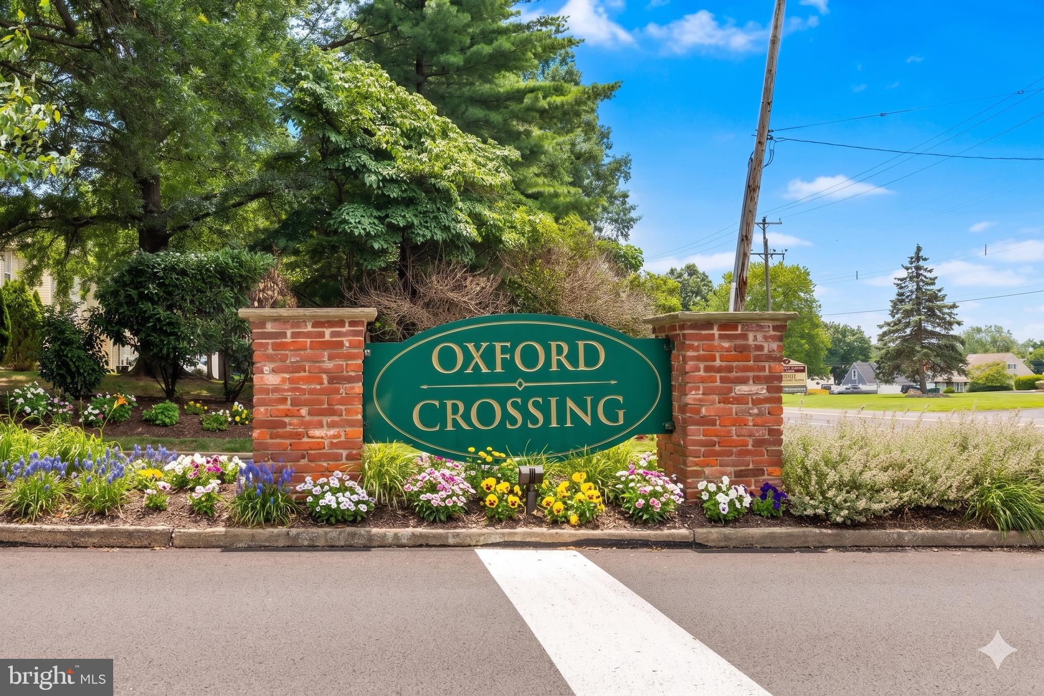 OXFORD CROSSING - Residential