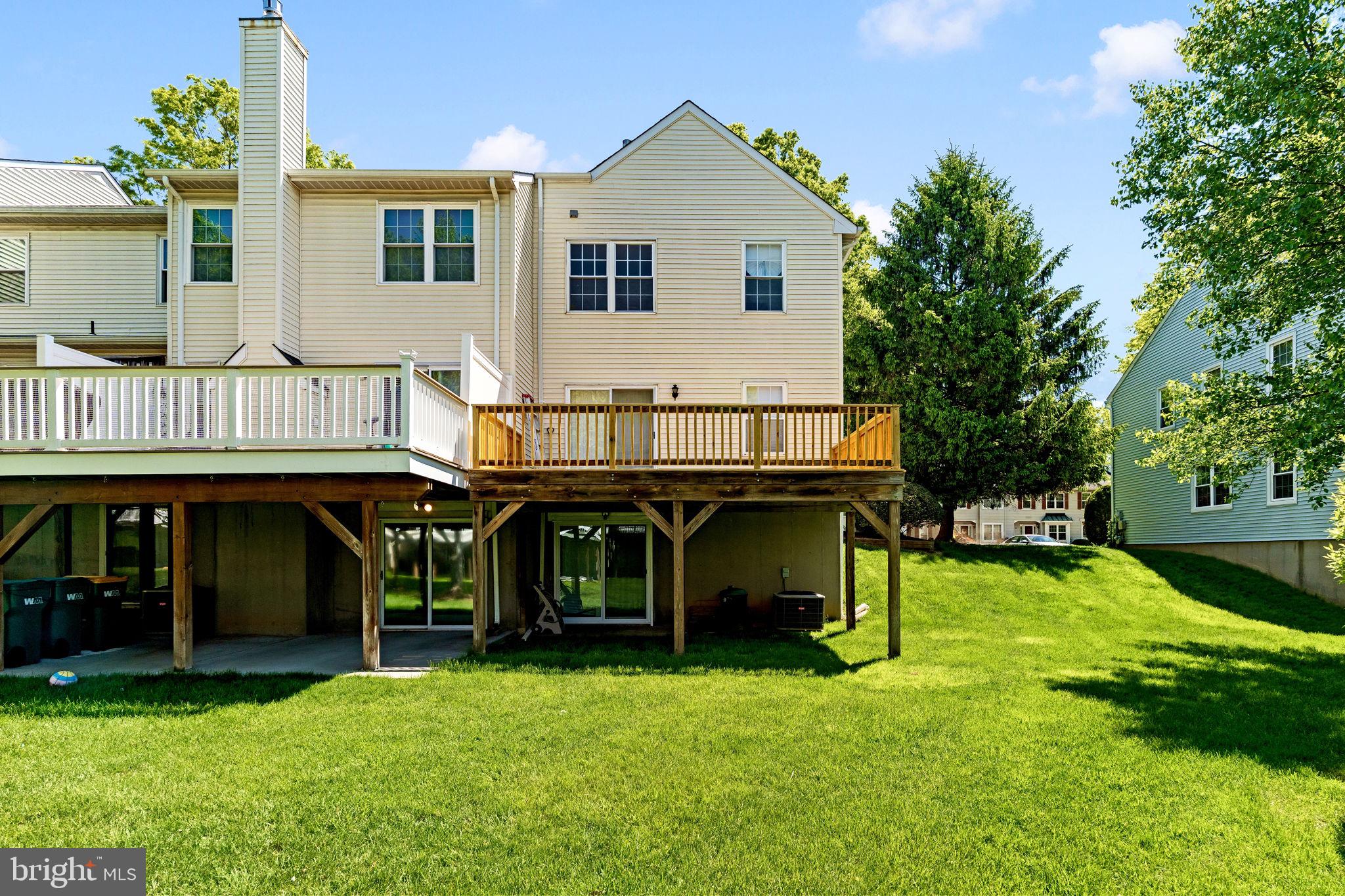 OXFORD CROSSING - Residential