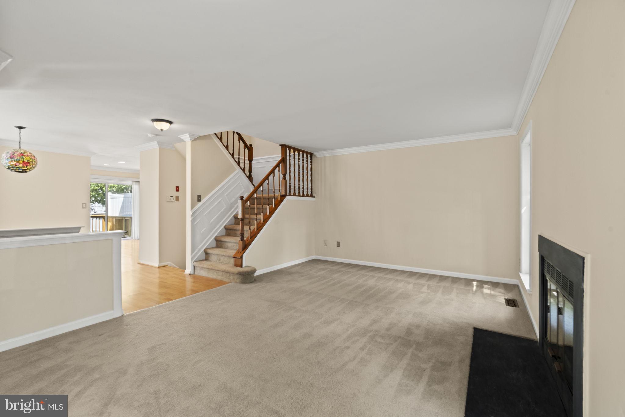 OXFORD CROSSING - Residential