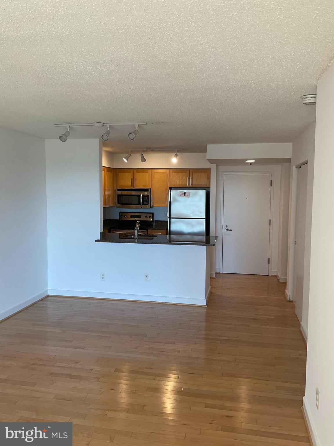 THE CHASE AT BETHESDA - Residential