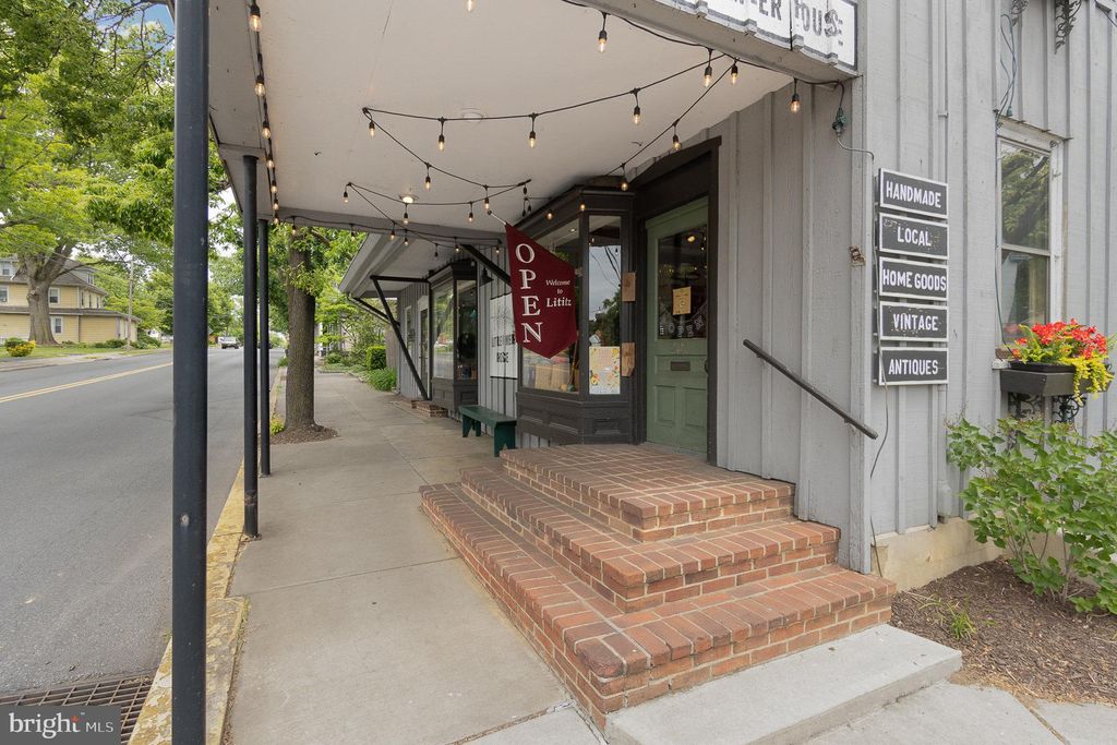 Photo of 201 N Broad Street, Lititz, PA 17543 (MLS # PALA2035720)