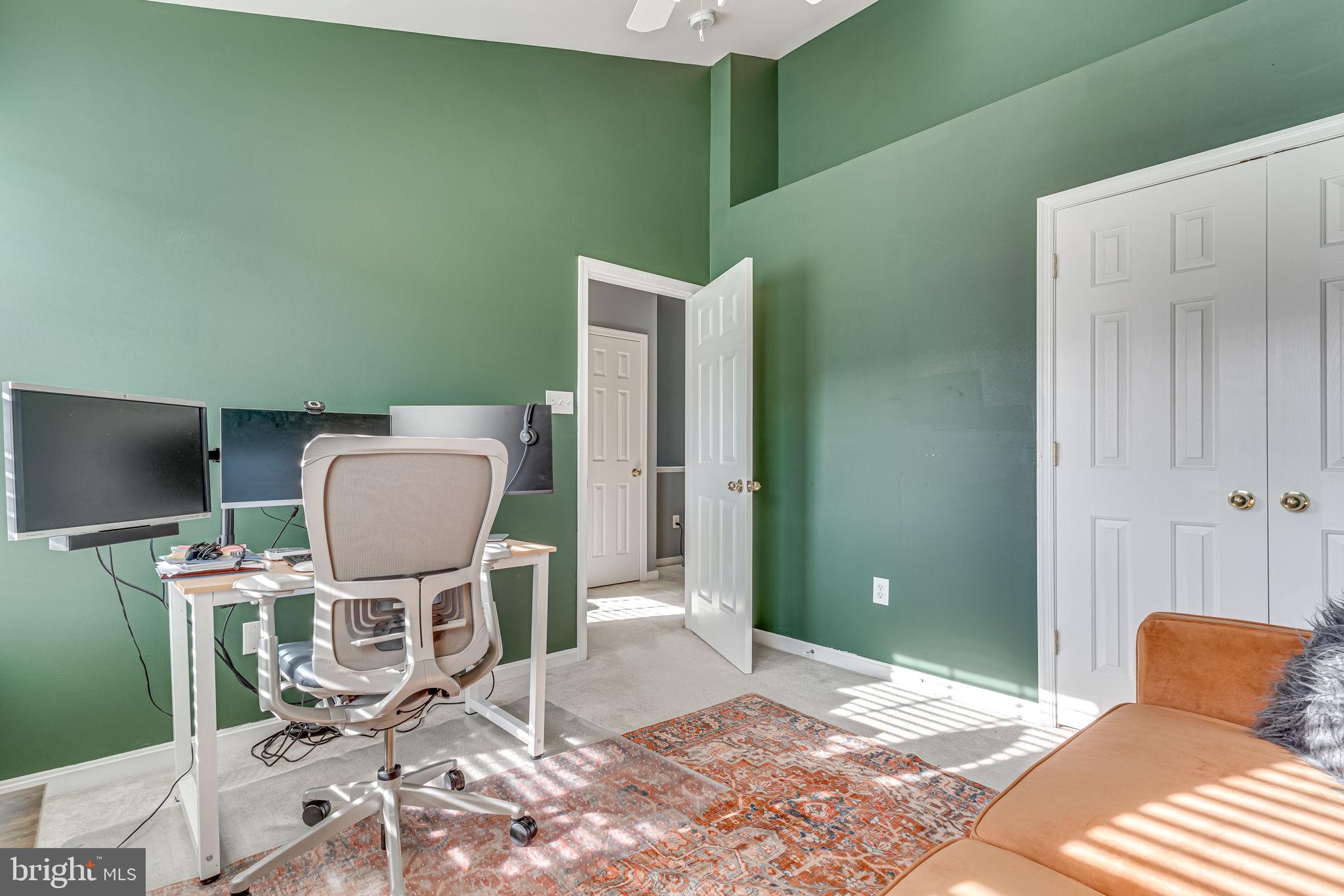 PINEY ORCHARD - Residential