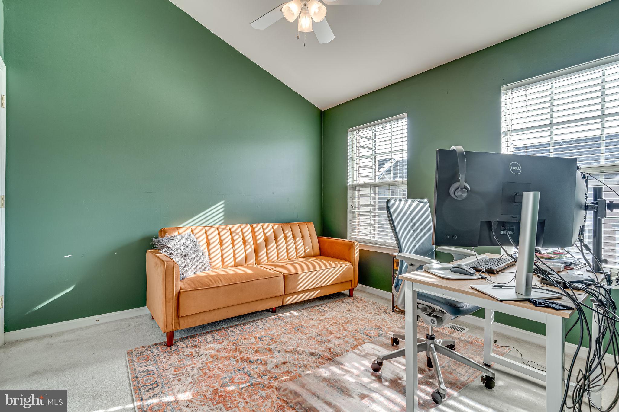 PINEY ORCHARD - Residential