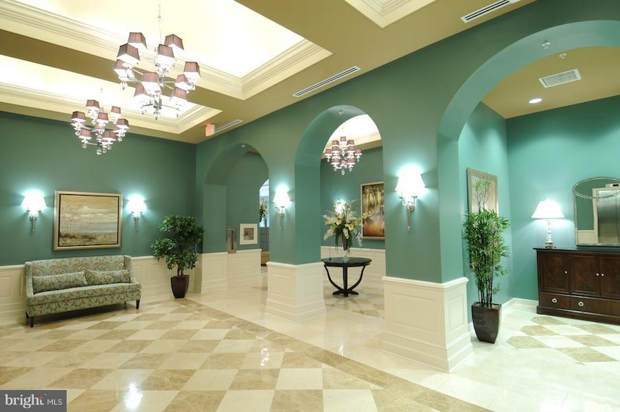 ANNAPOLIS TOWNE CENTRE - Residential Lease