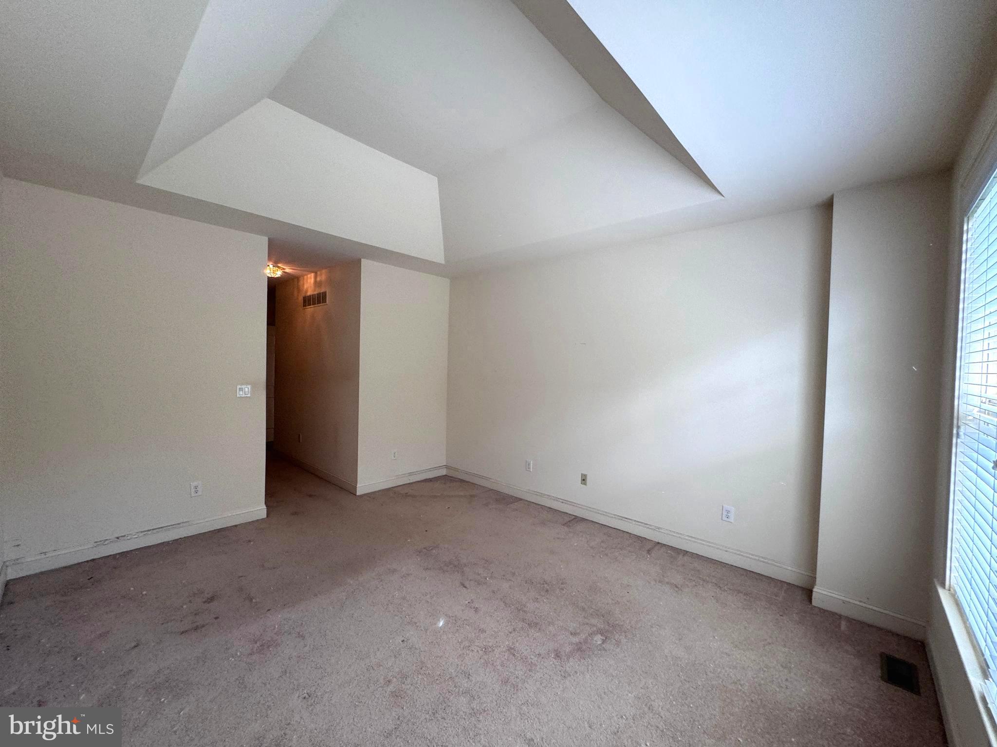 ST JAMES COURT - Residential