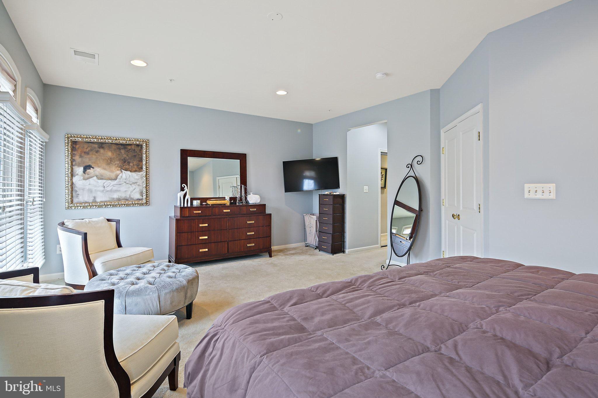 MAPLE LAWN - Residential