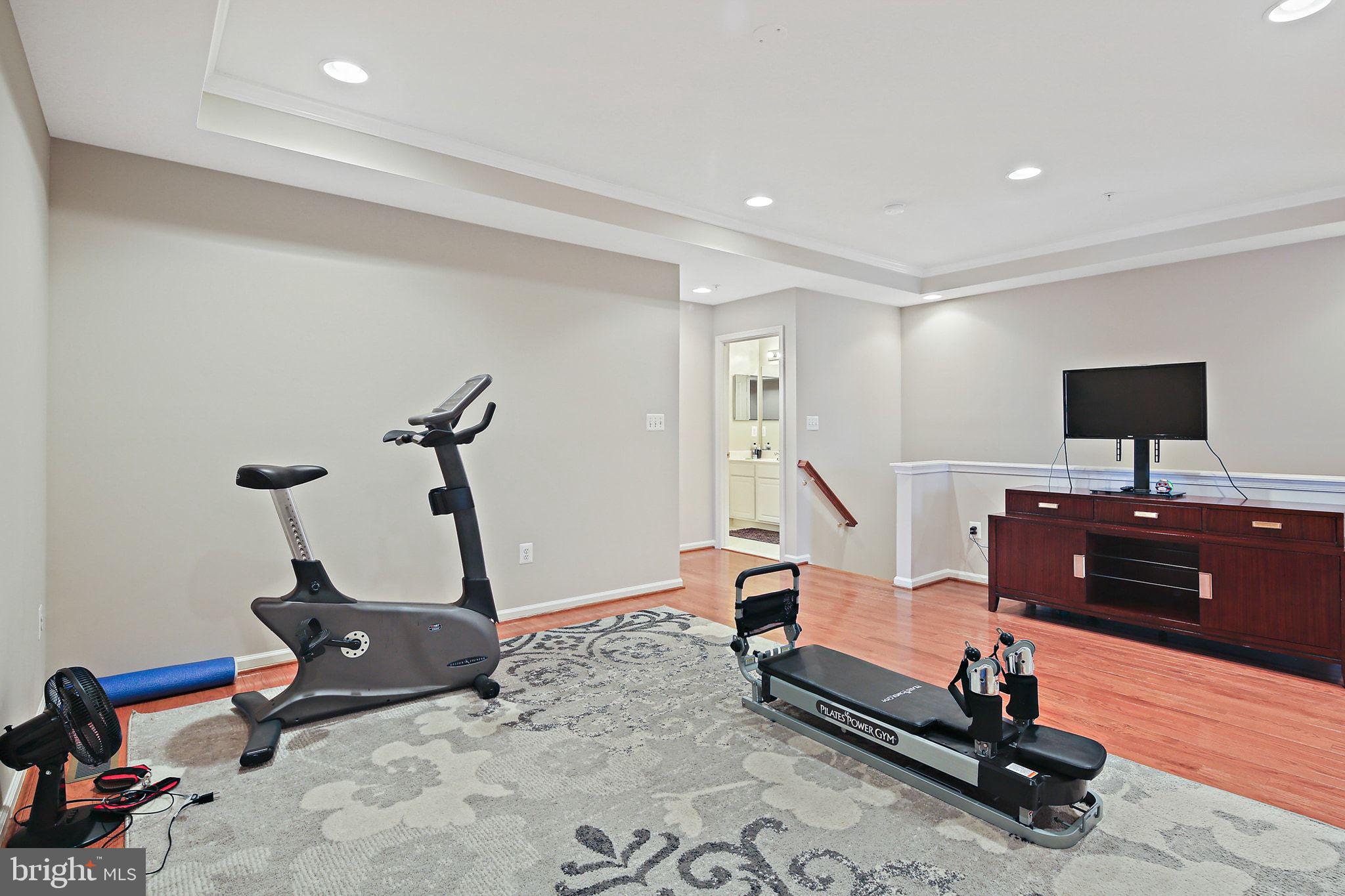 MAPLE LAWN - Residential