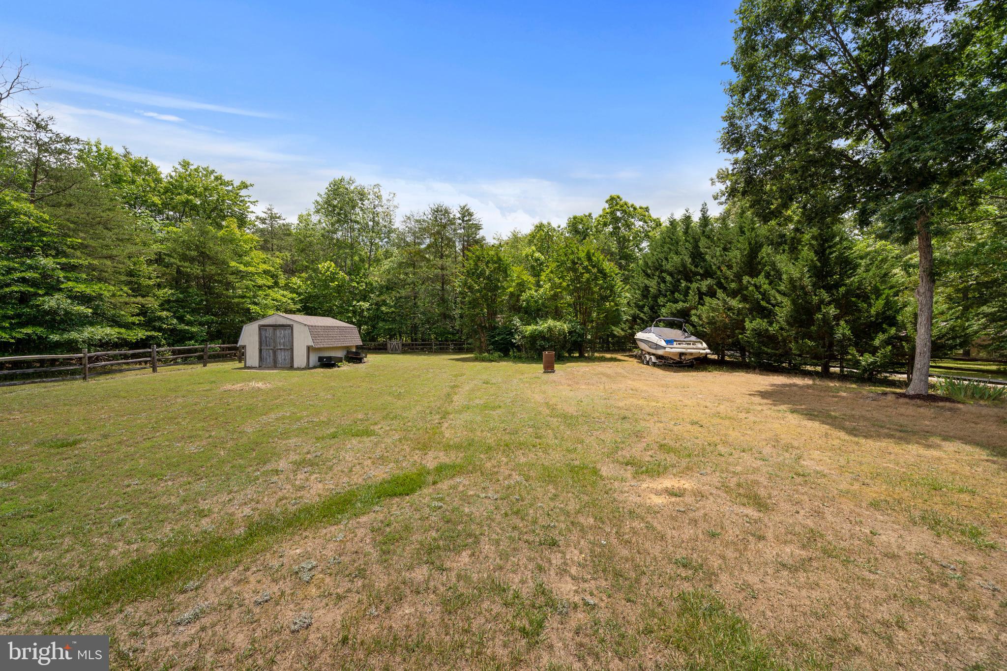 ASHLAND ACRES - Residential