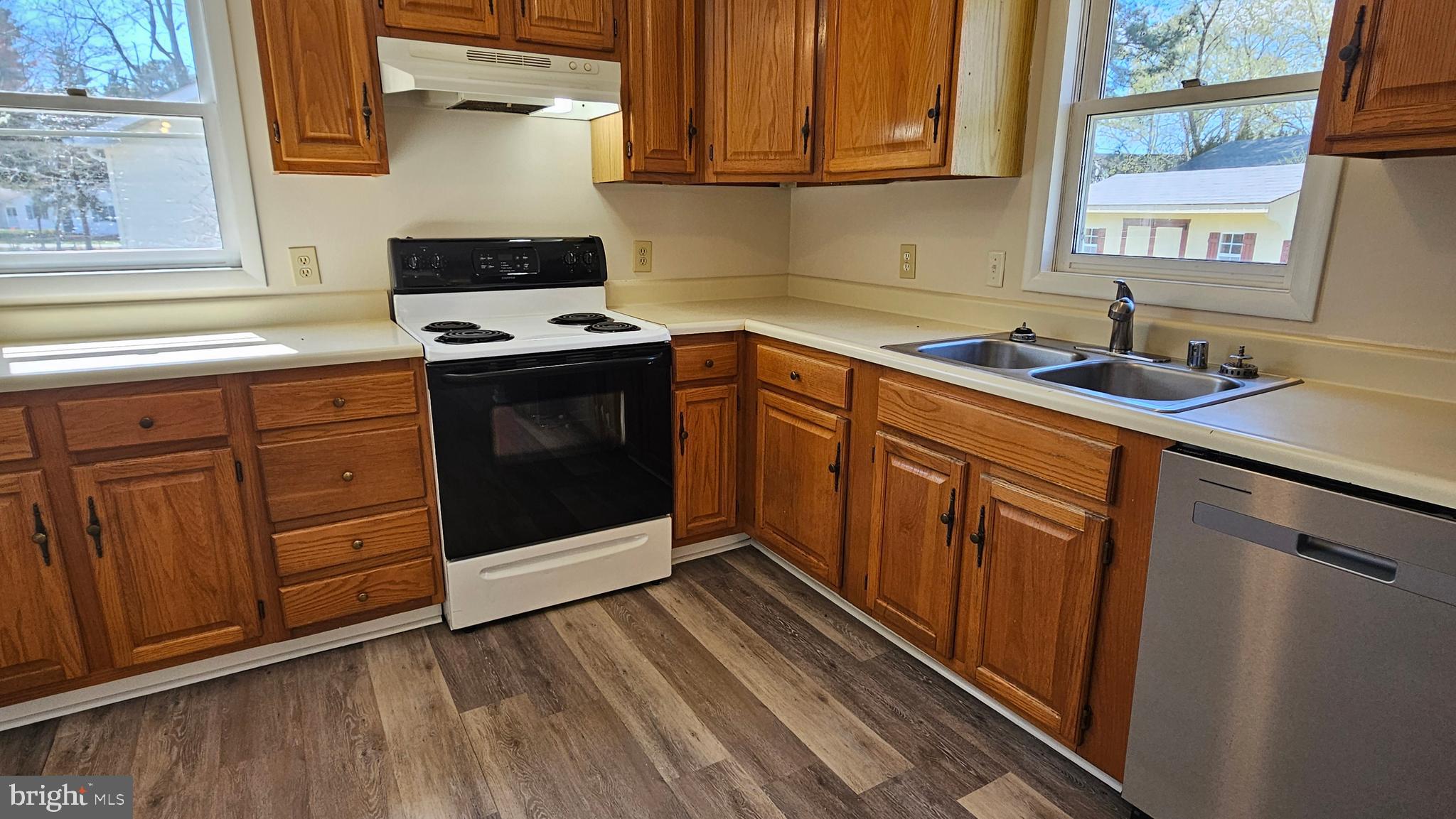 SAINT CLEMENTS SHORES - Residential