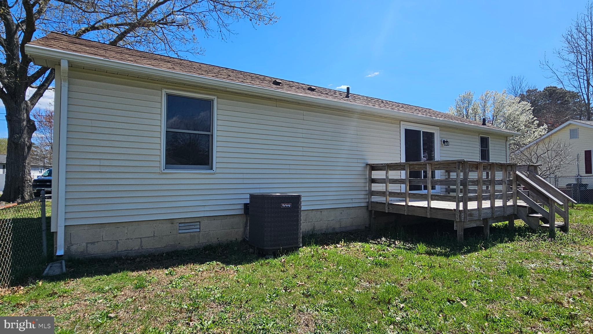 SAINT CLEMENTS SHORES - Residential