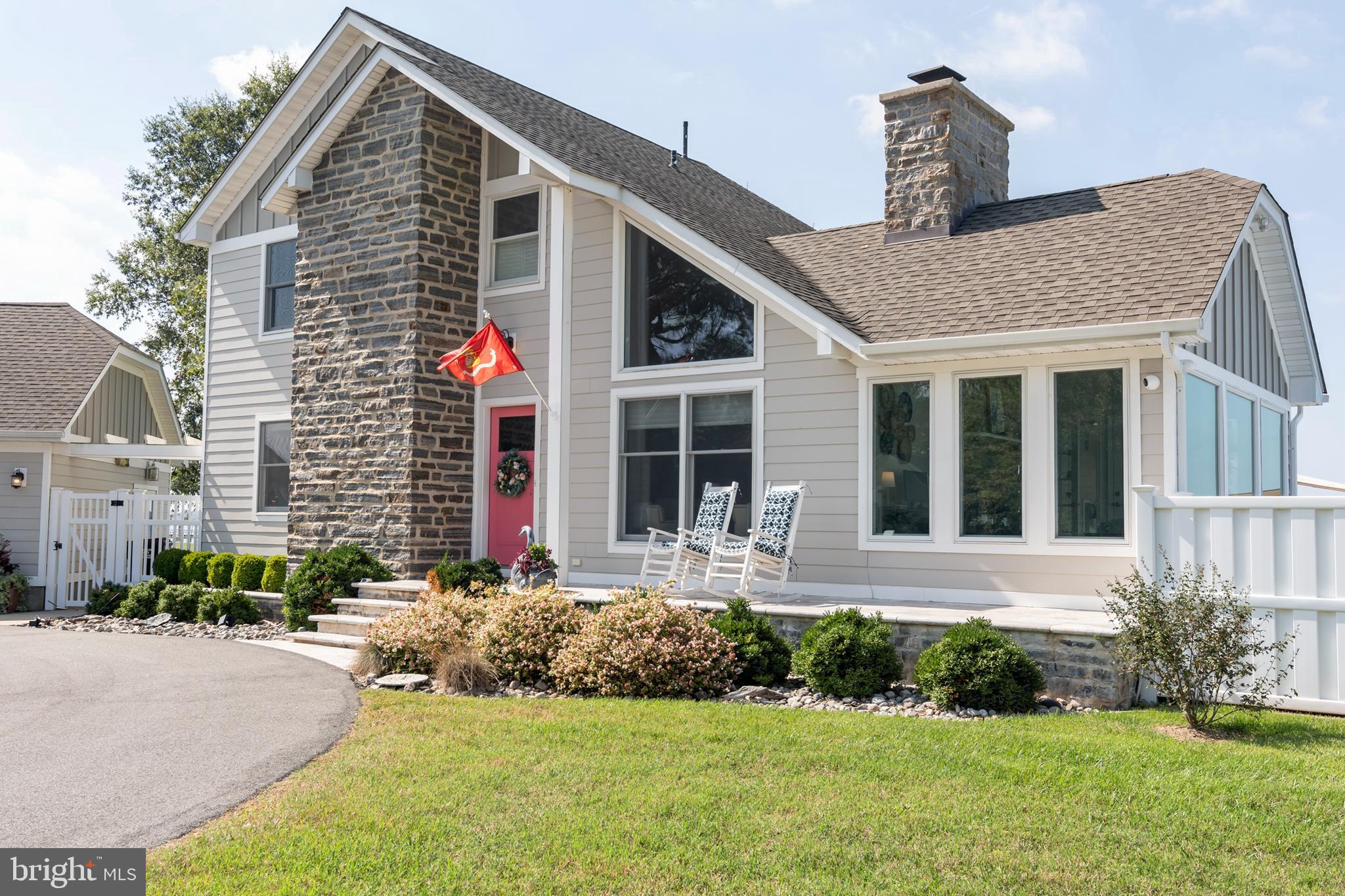 FERRY POINT - Residential