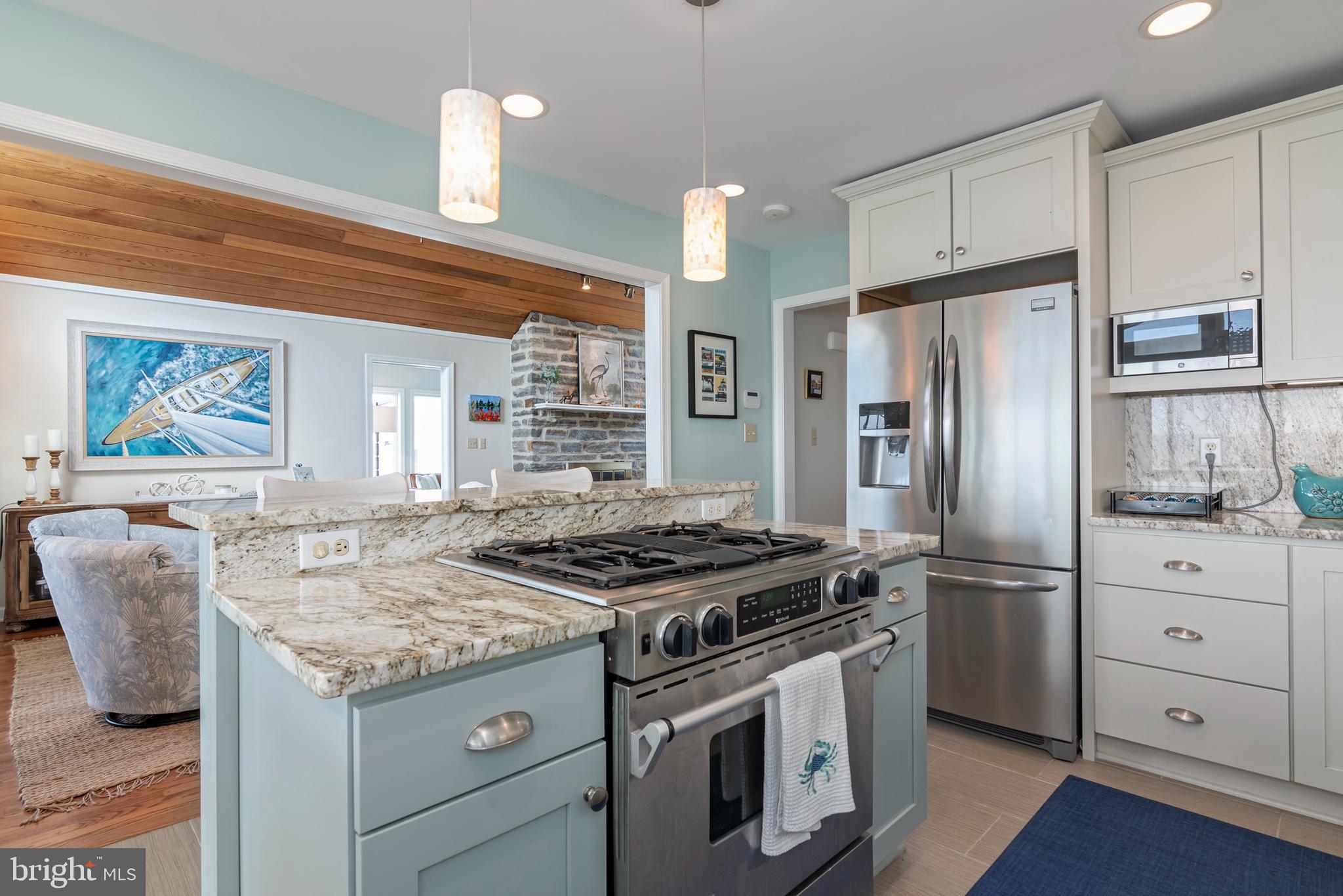 FERRY POINT - Residential