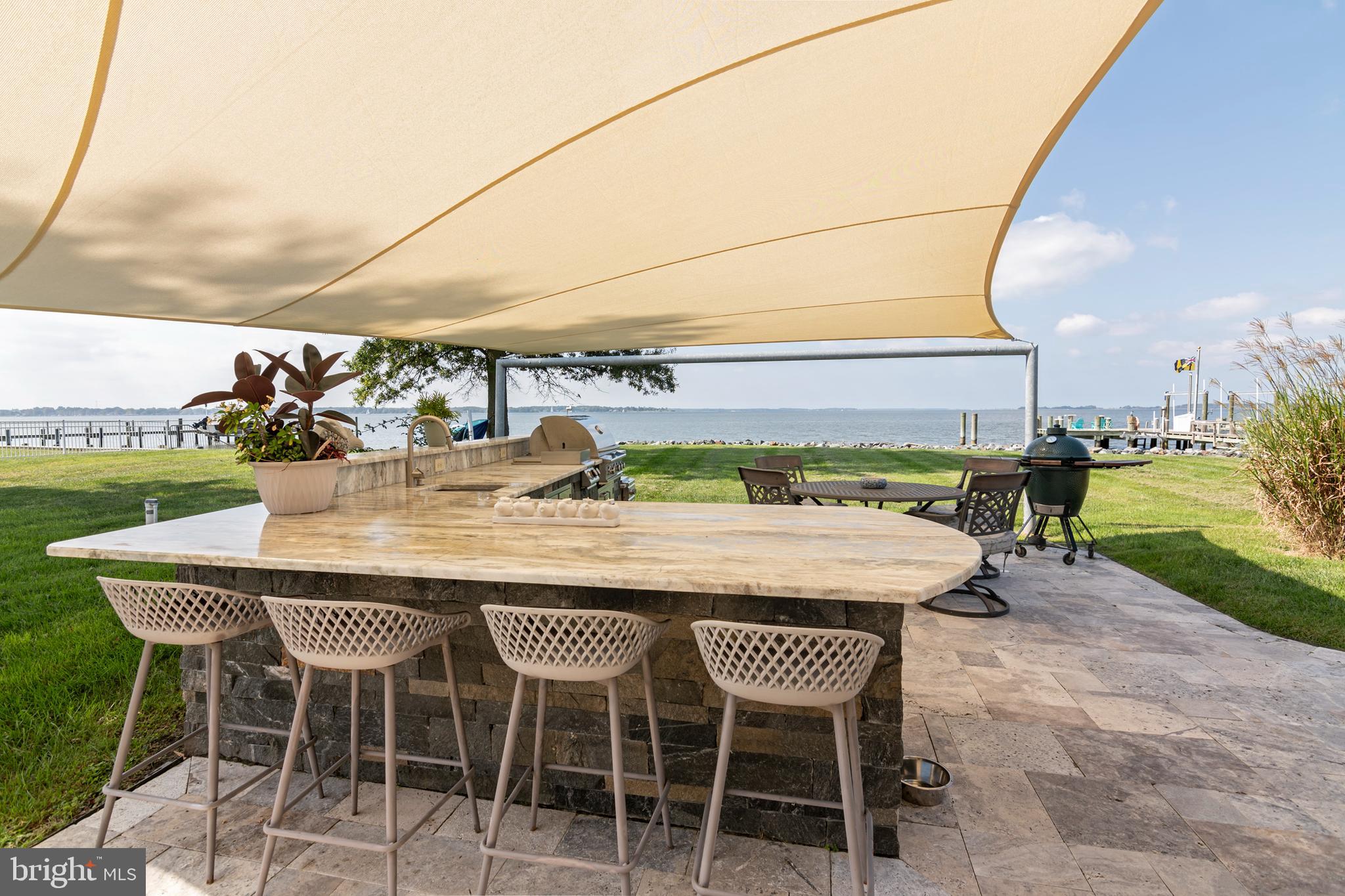 FERRY POINT - Residential