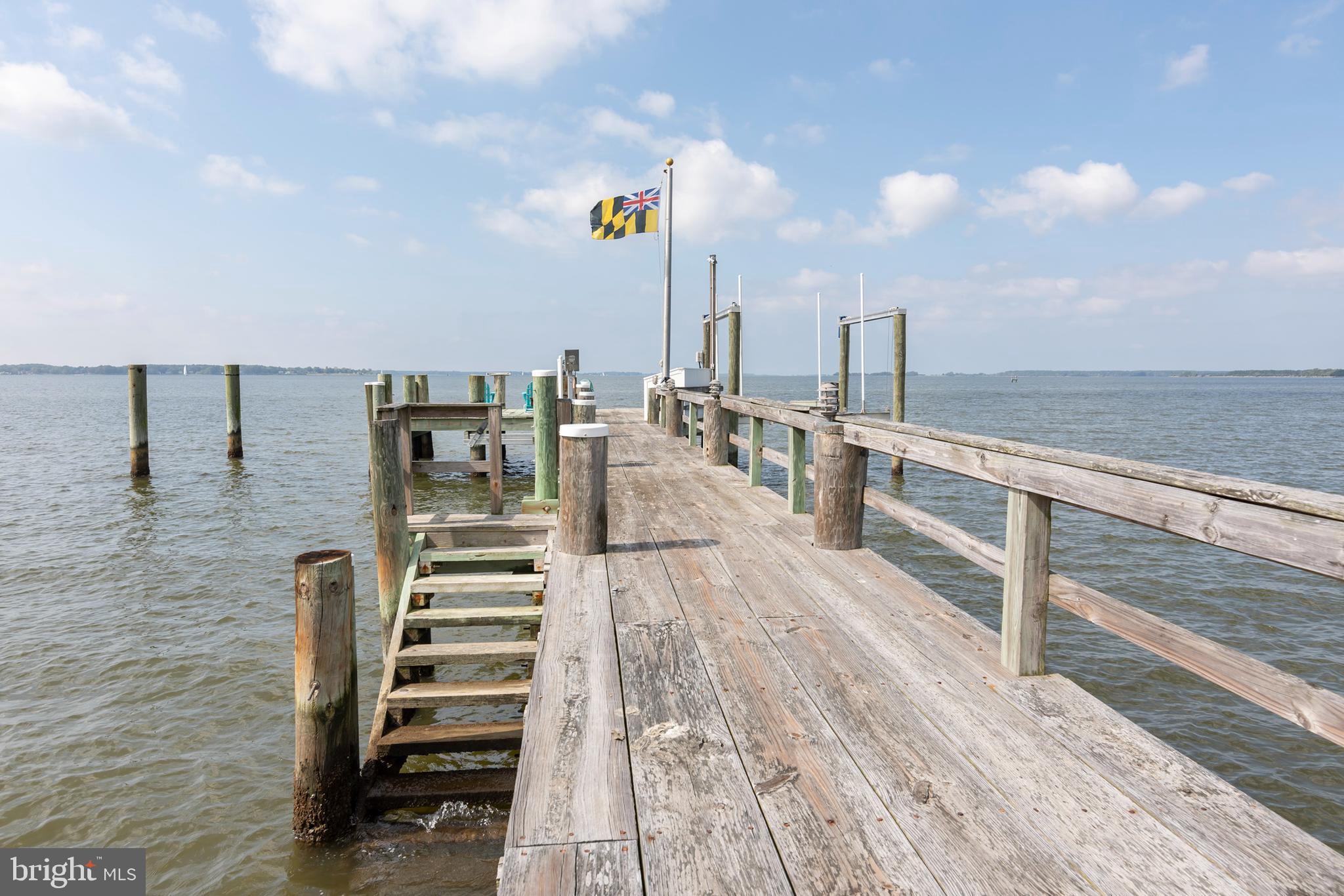 FERRY POINT - Residential