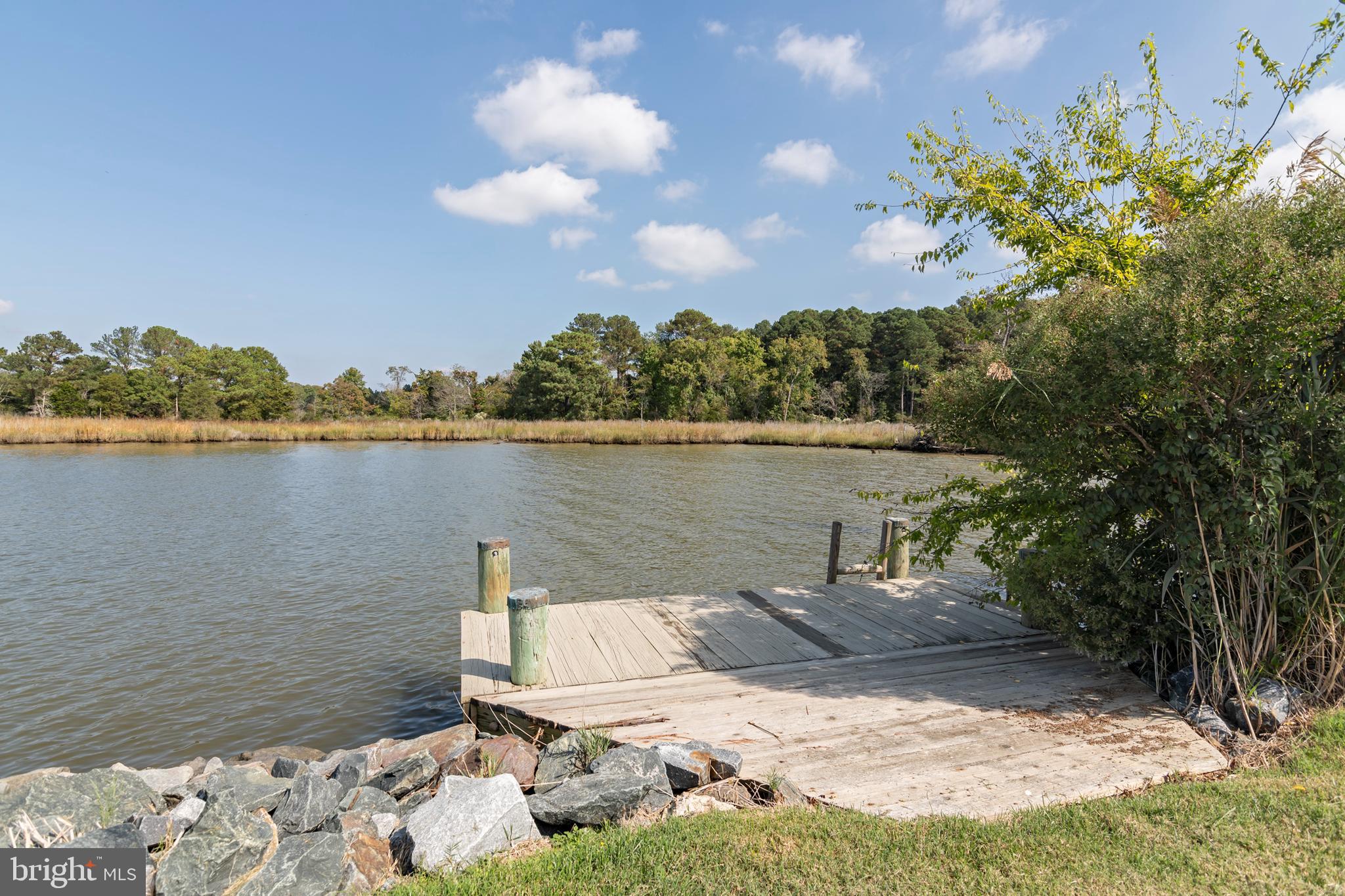 FERRY POINT - Residential