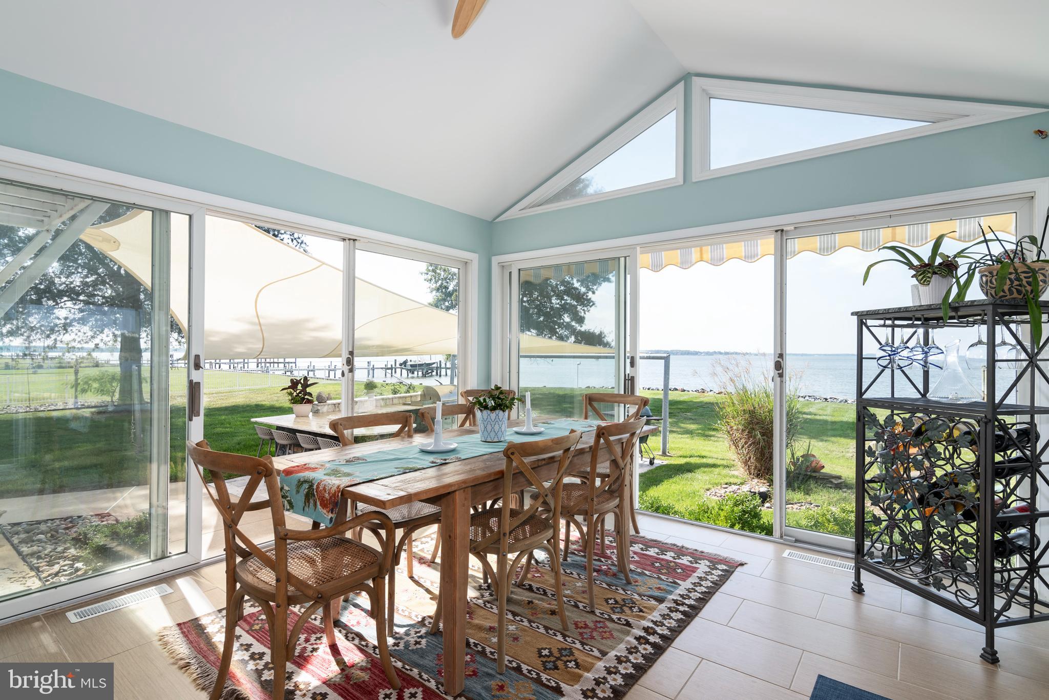 FERRY POINT - Residential