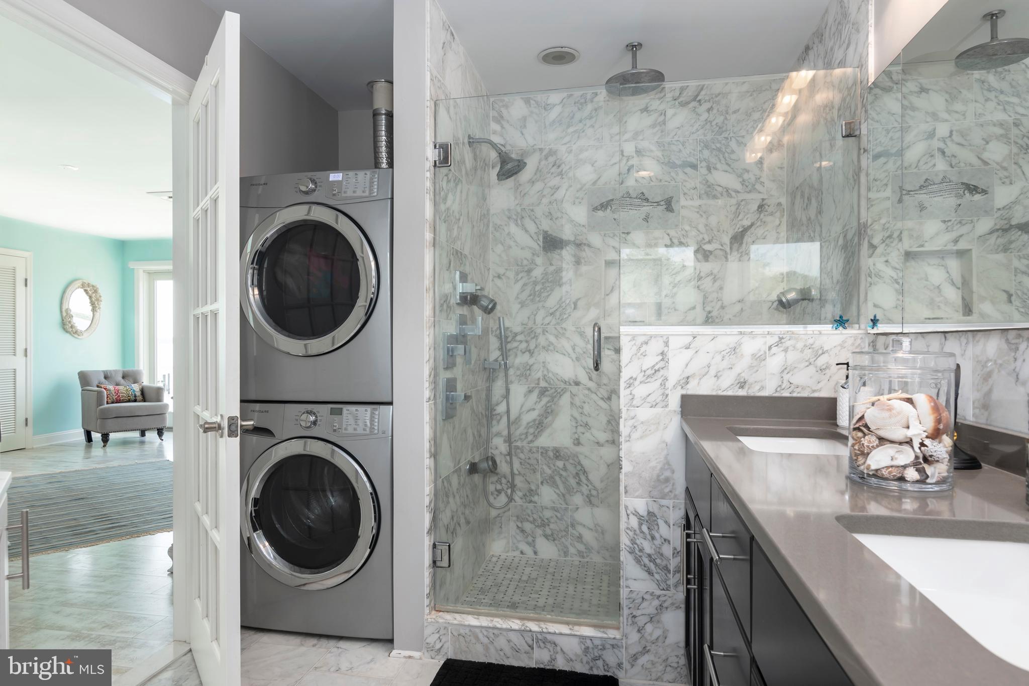 FERRY POINT - Residential