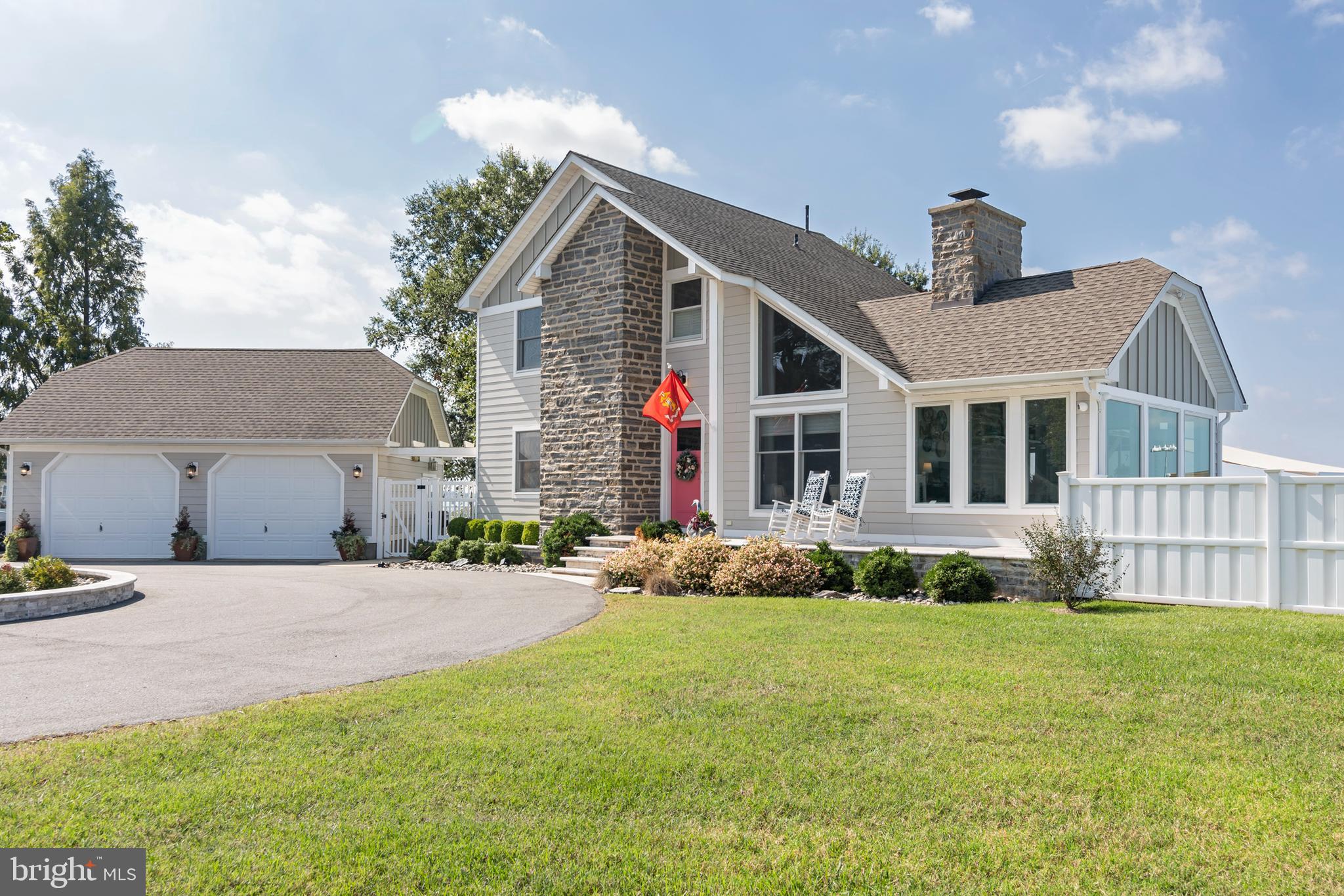 FERRY POINT - Residential