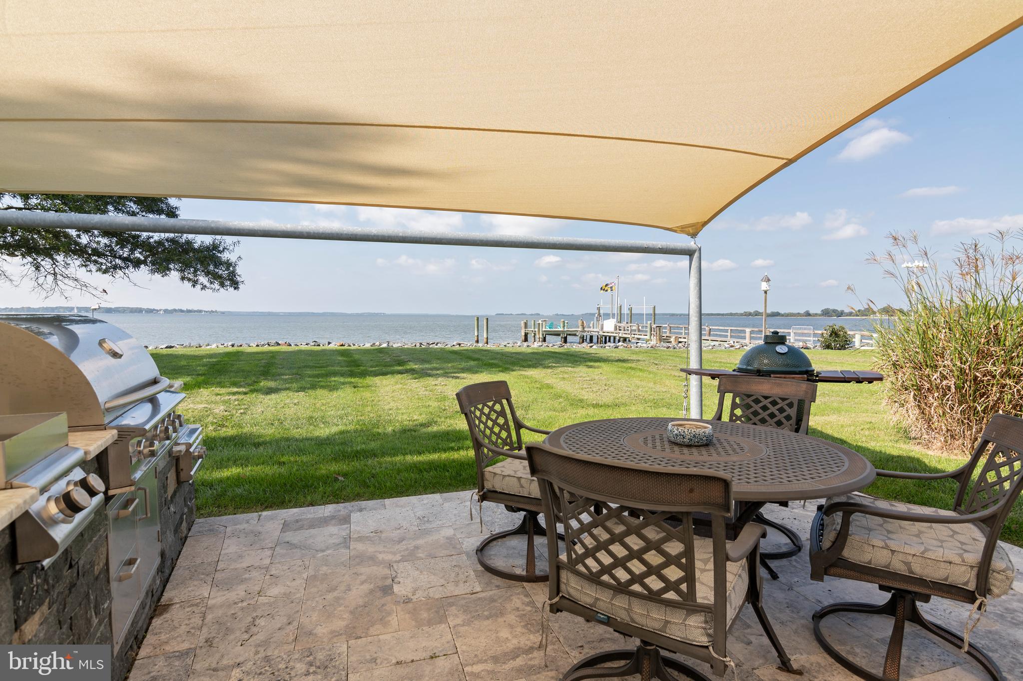 FERRY POINT - Residential